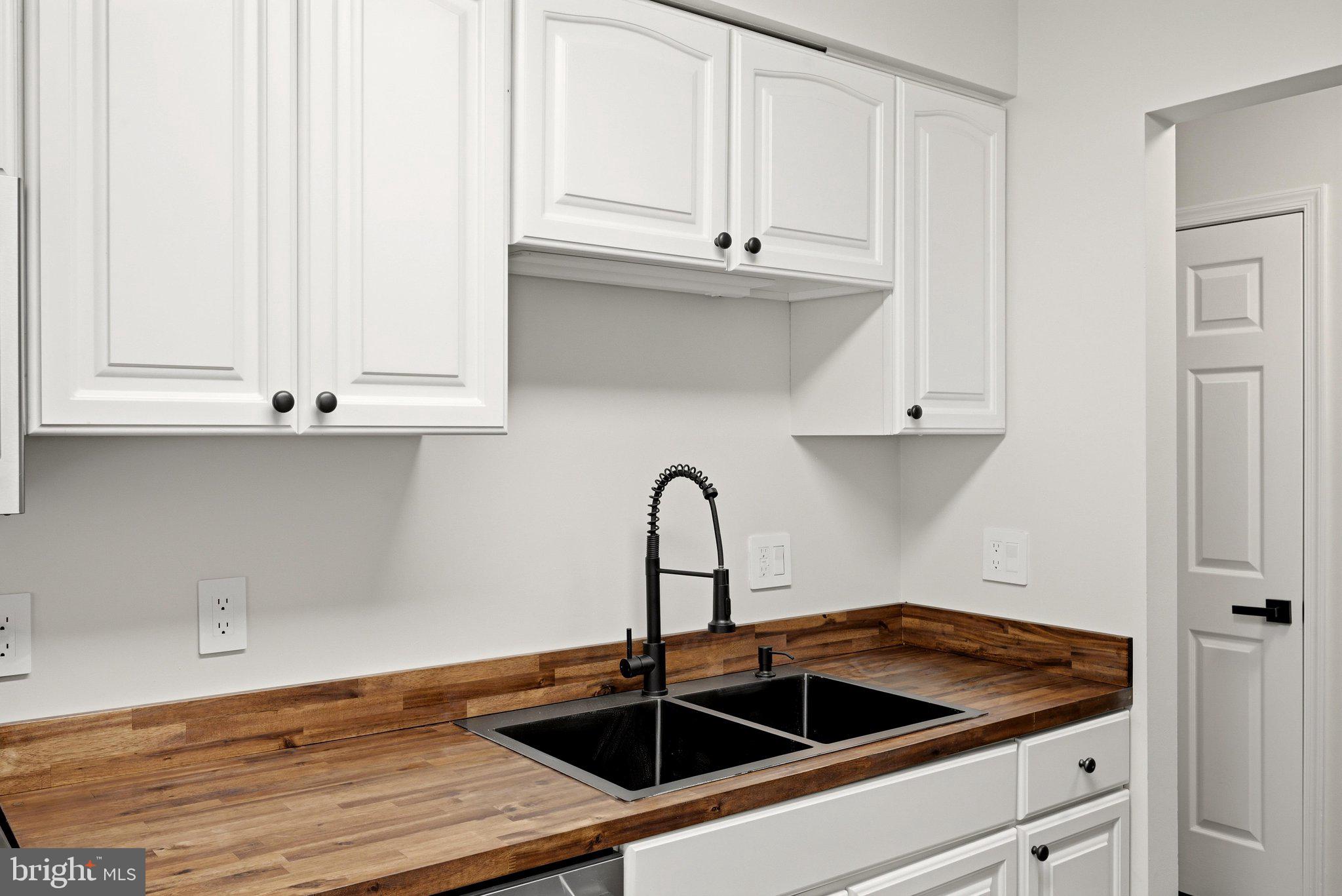 APPLE MT LAKE - Residential