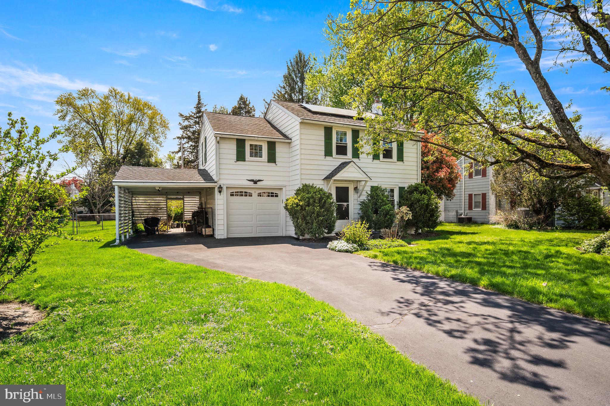 WILLOW WAY - Residential