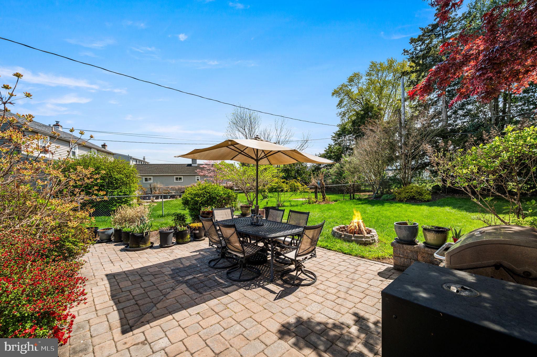 WILLOW WAY - Residential