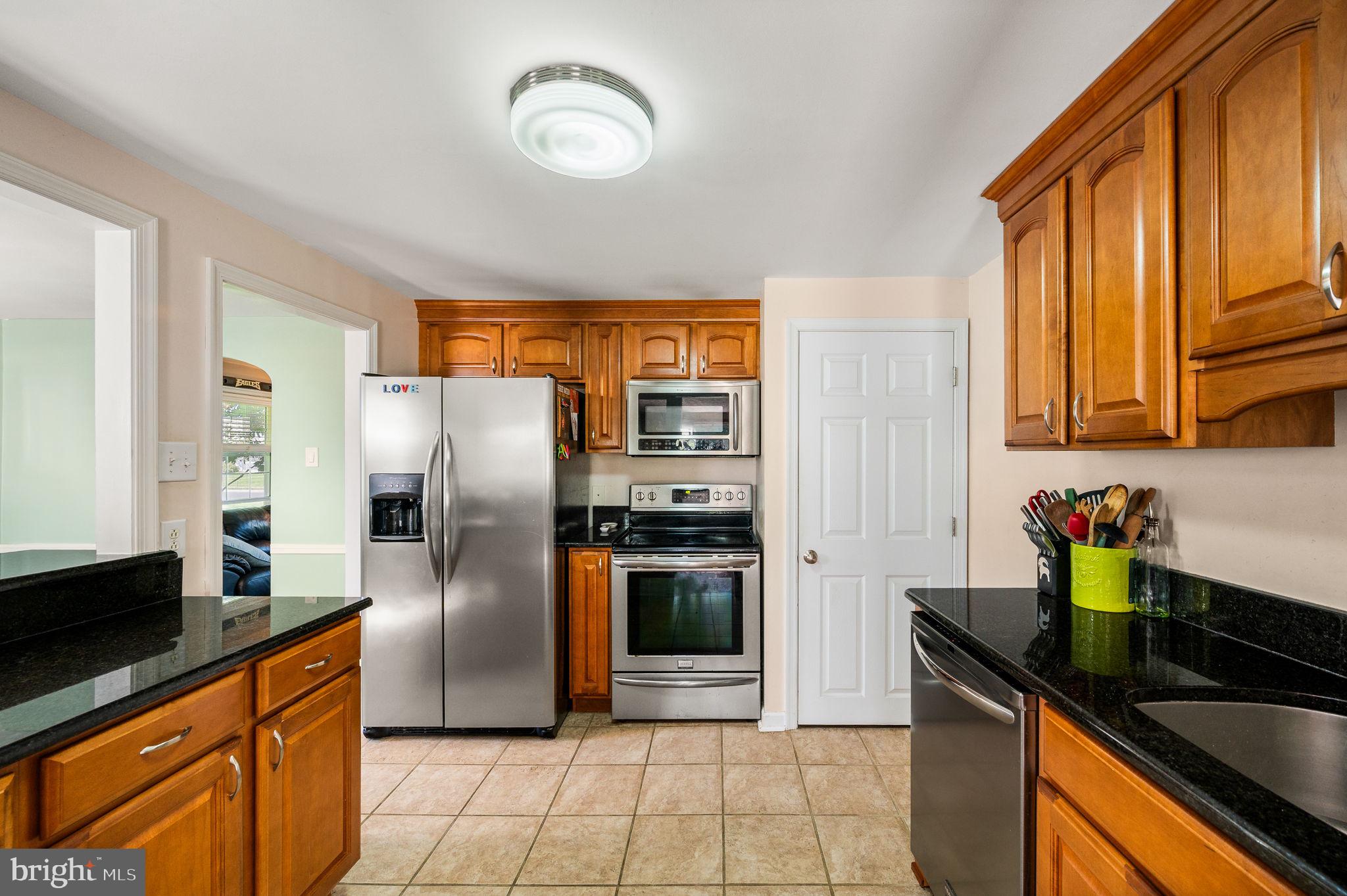 WILLOW WAY - Residential