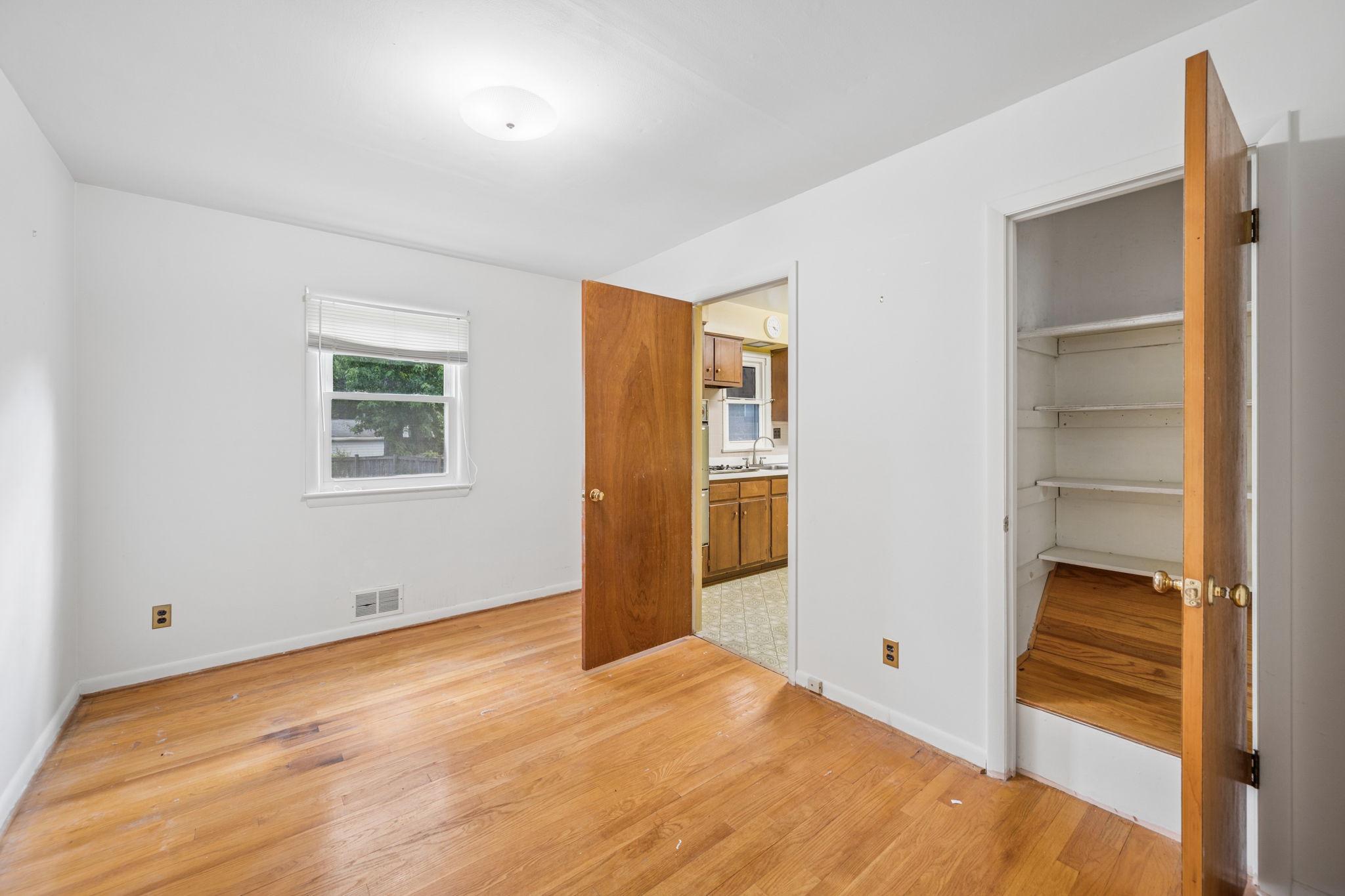 BERWYN HEIGHTS - Residential