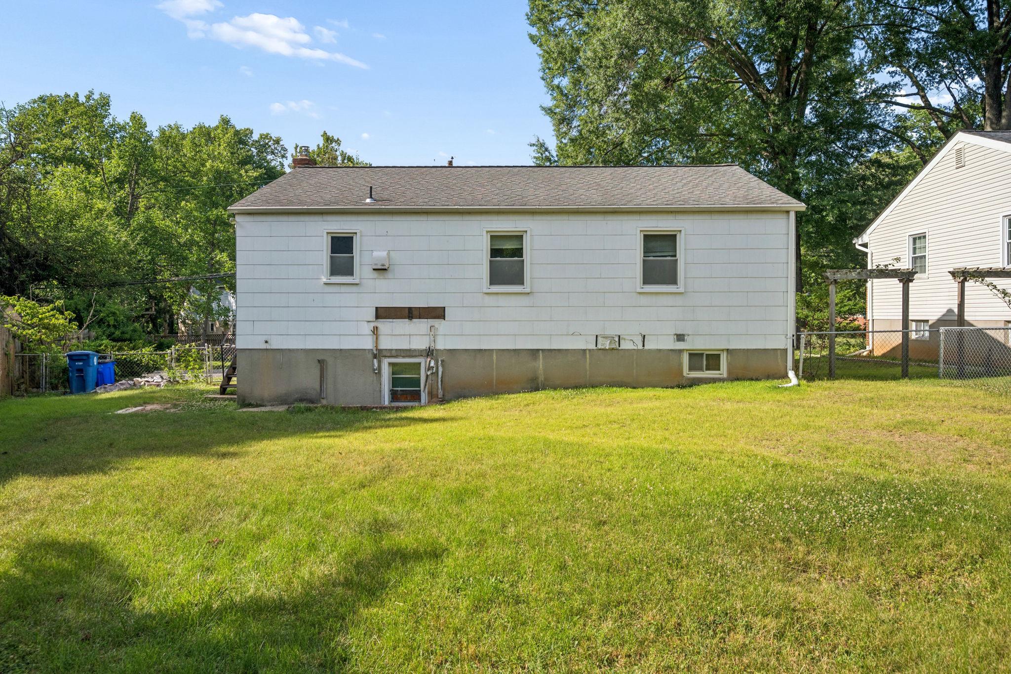 BERWYN HEIGHTS - Residential