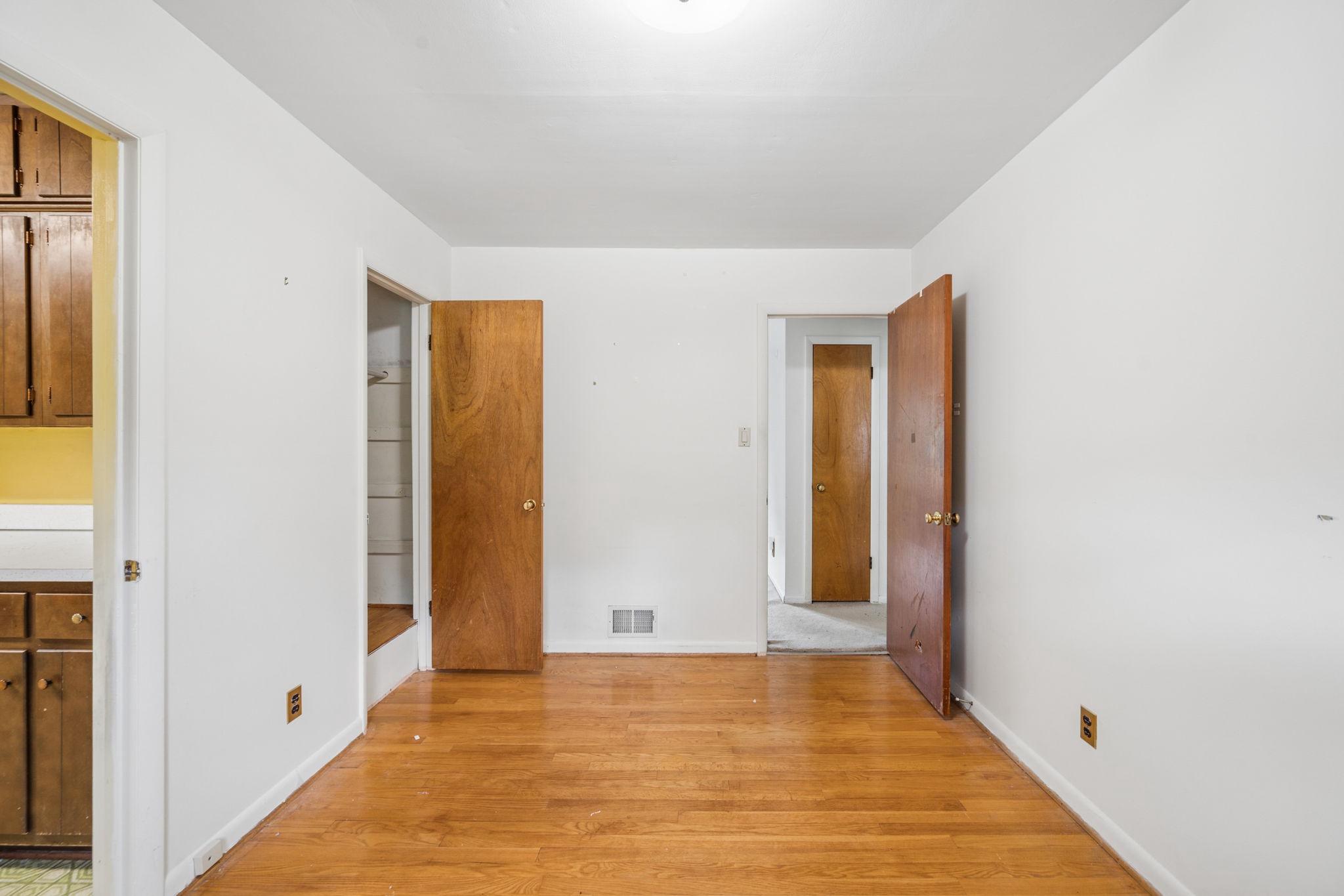 BERWYN HEIGHTS - Residential
