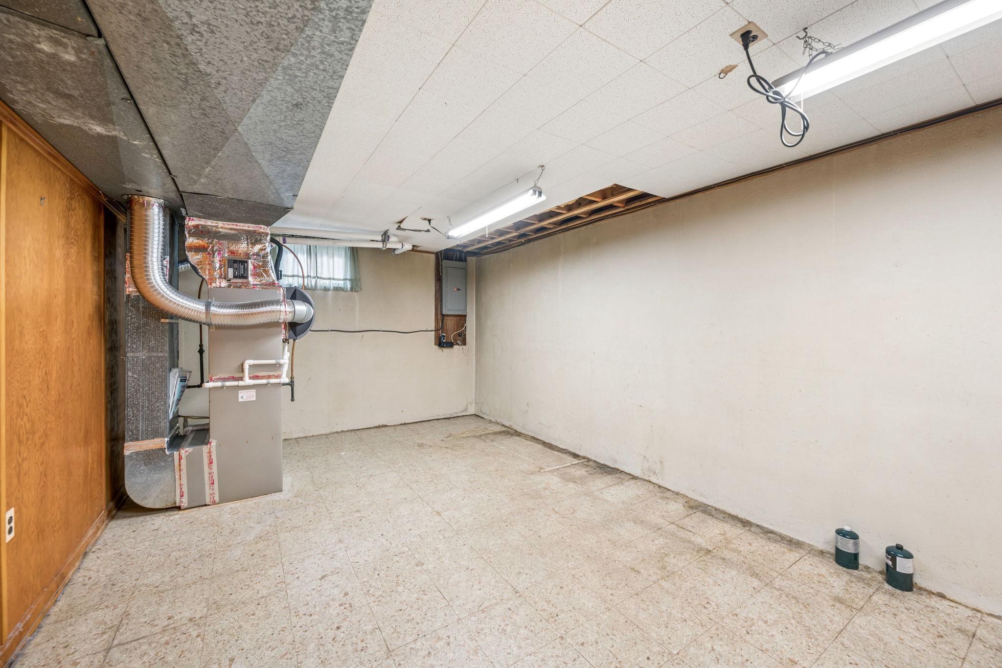 BERWYN HEIGHTS - Residential