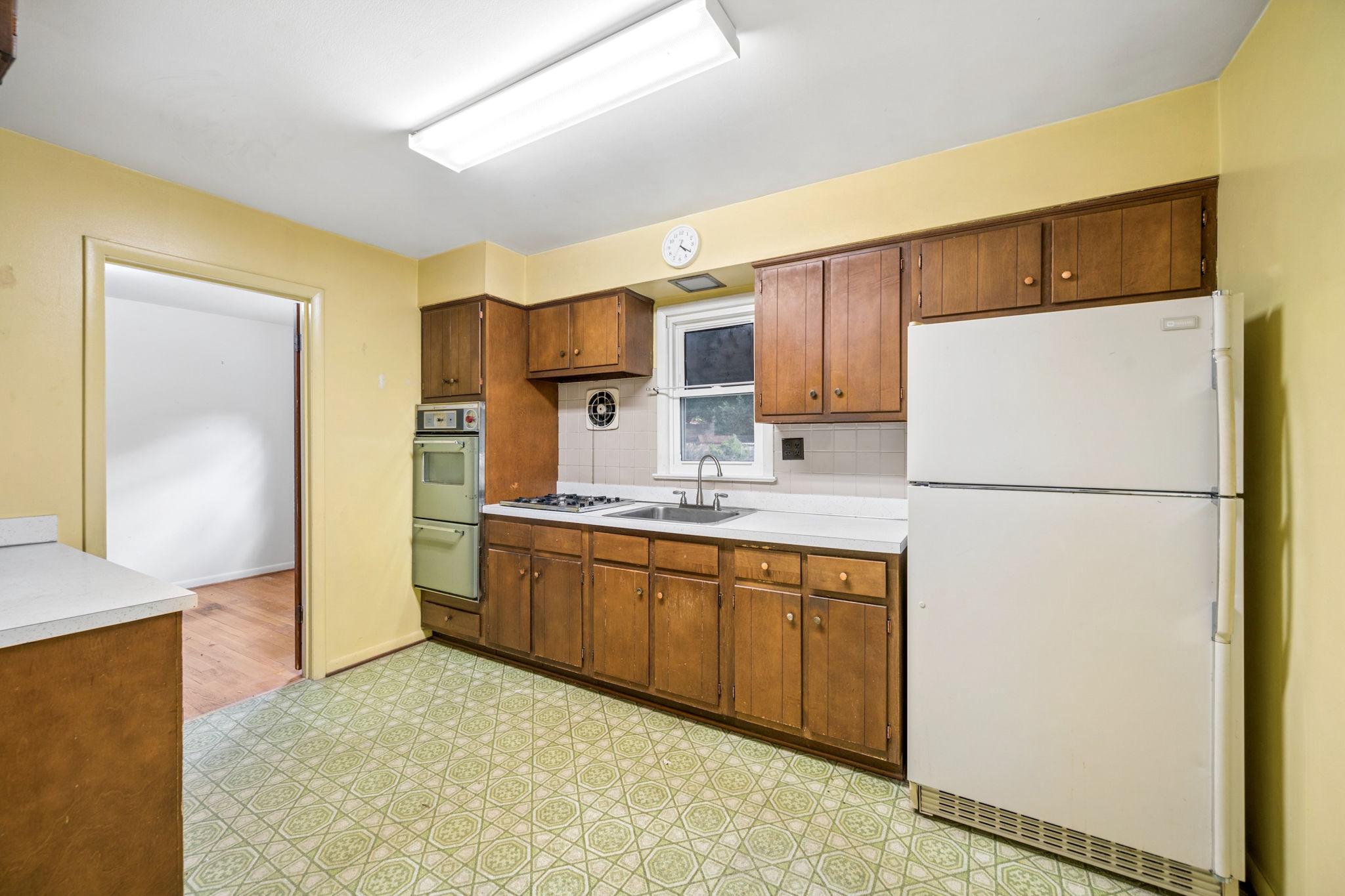 BERWYN HEIGHTS - Residential