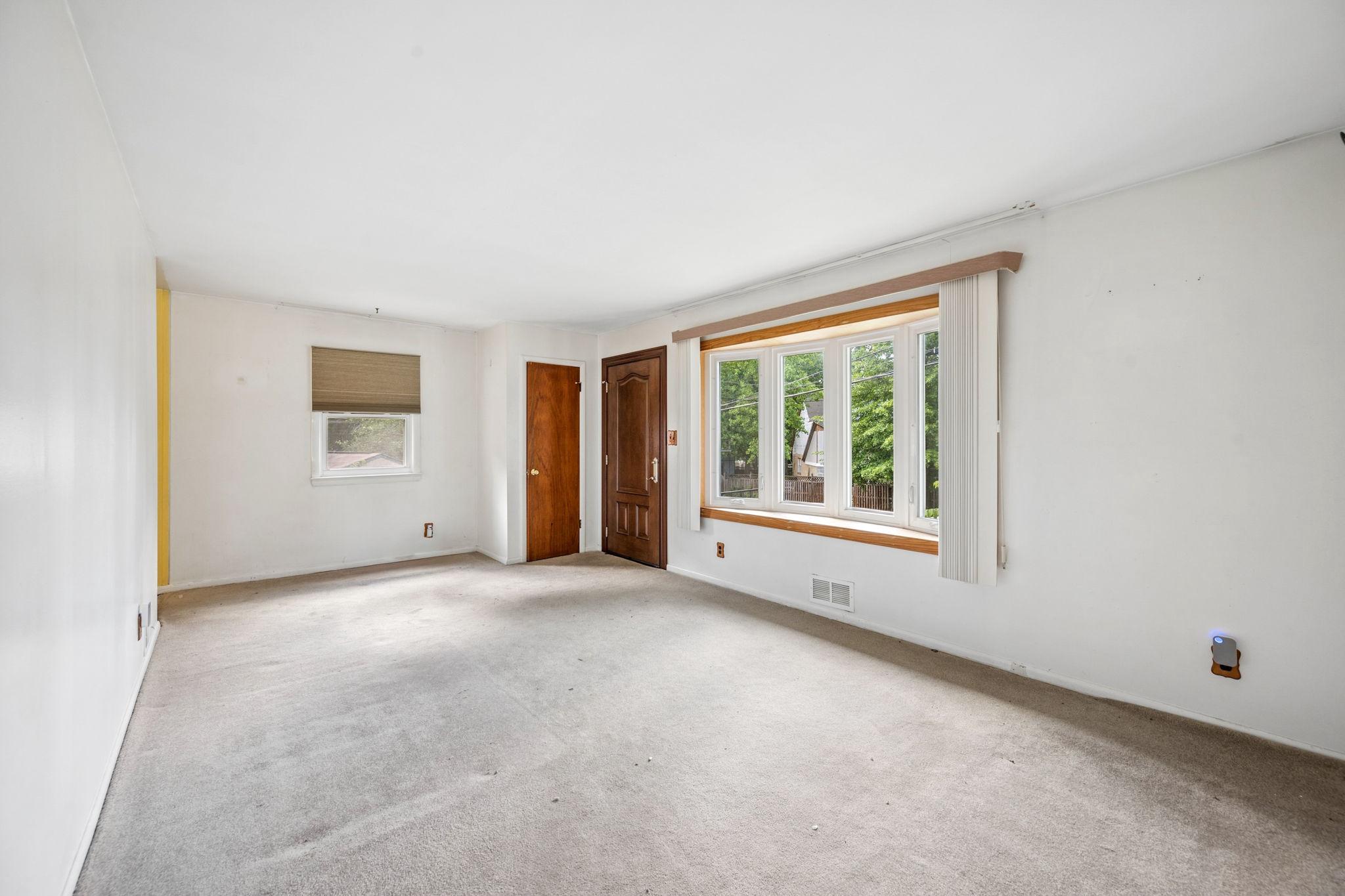 BERWYN HEIGHTS - Residential