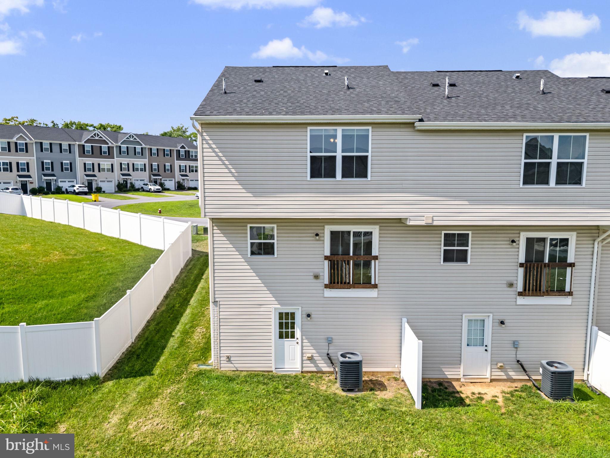 STONECREST - Residential