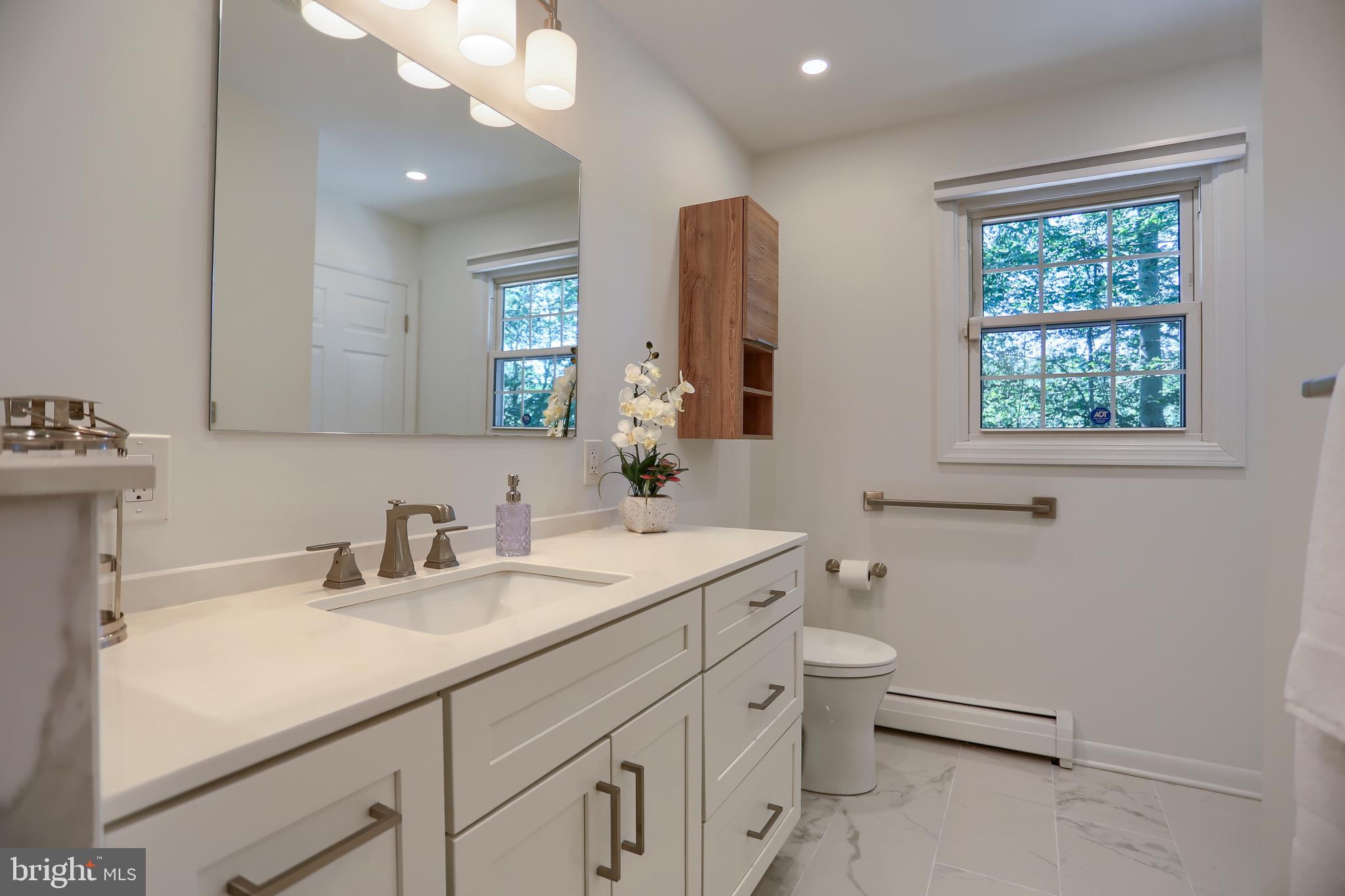OCTORARO LAKES - Residential