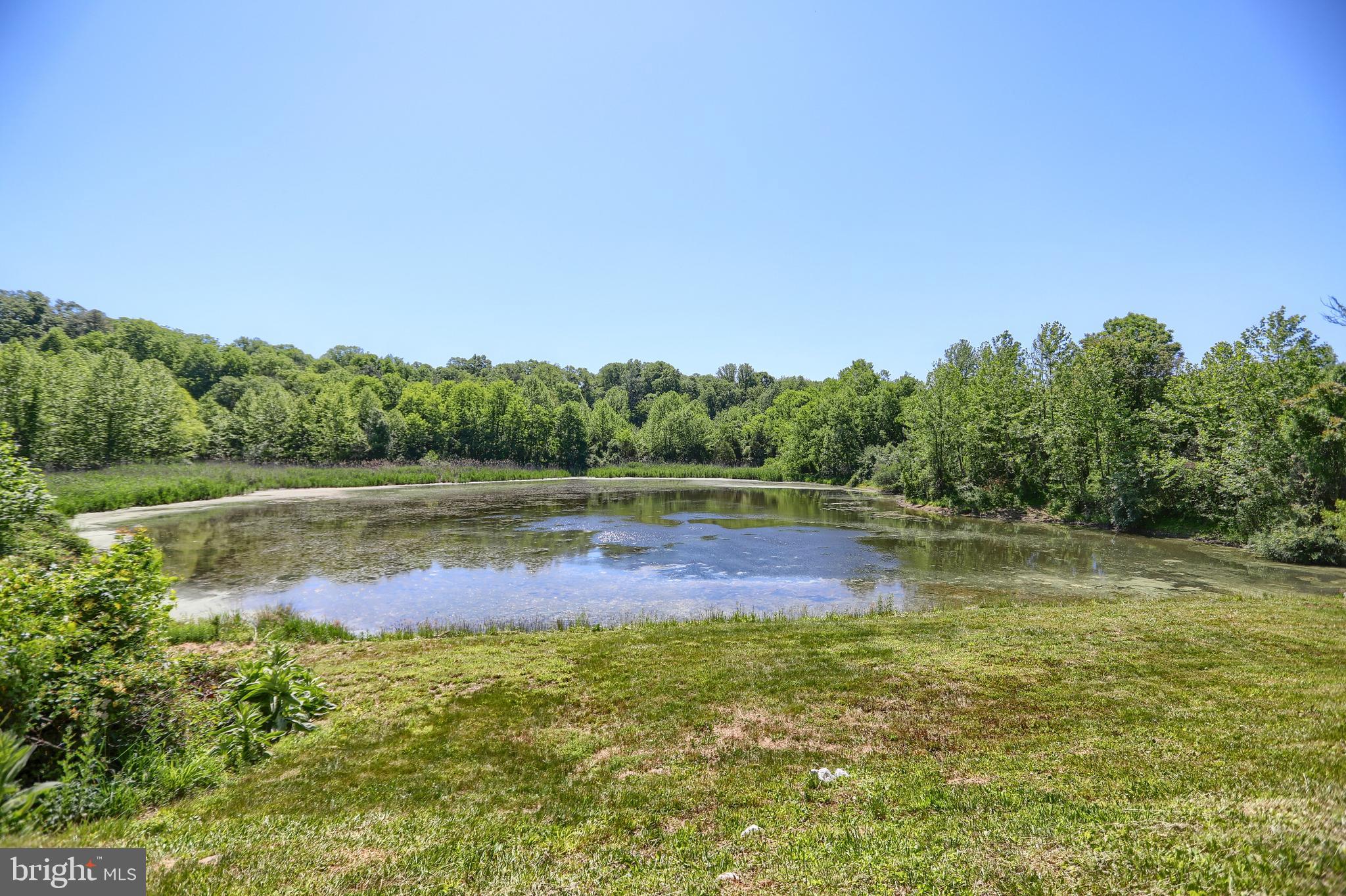 OCTORARO LAKES - Residential