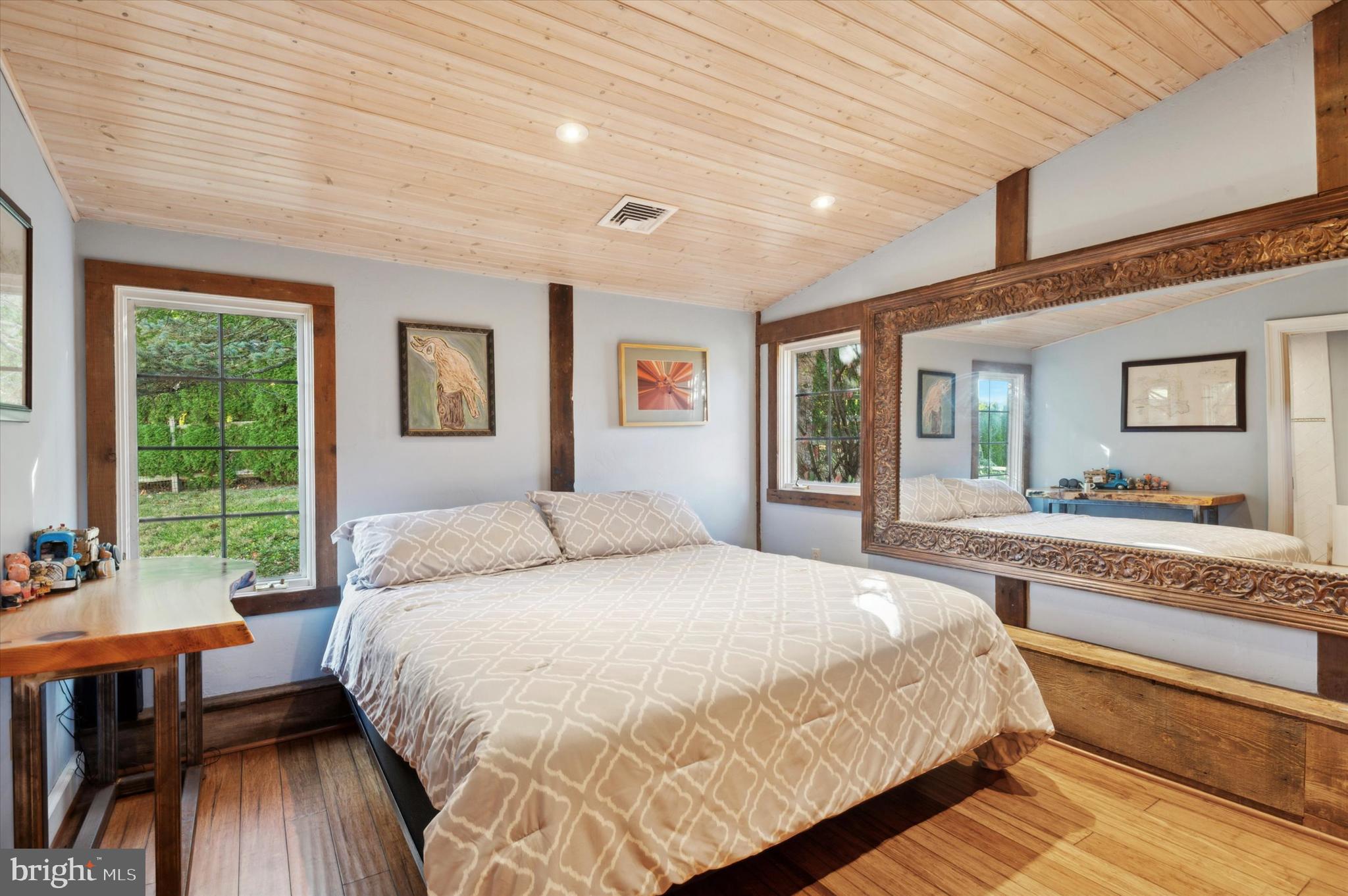 IVYSTONE - Residential