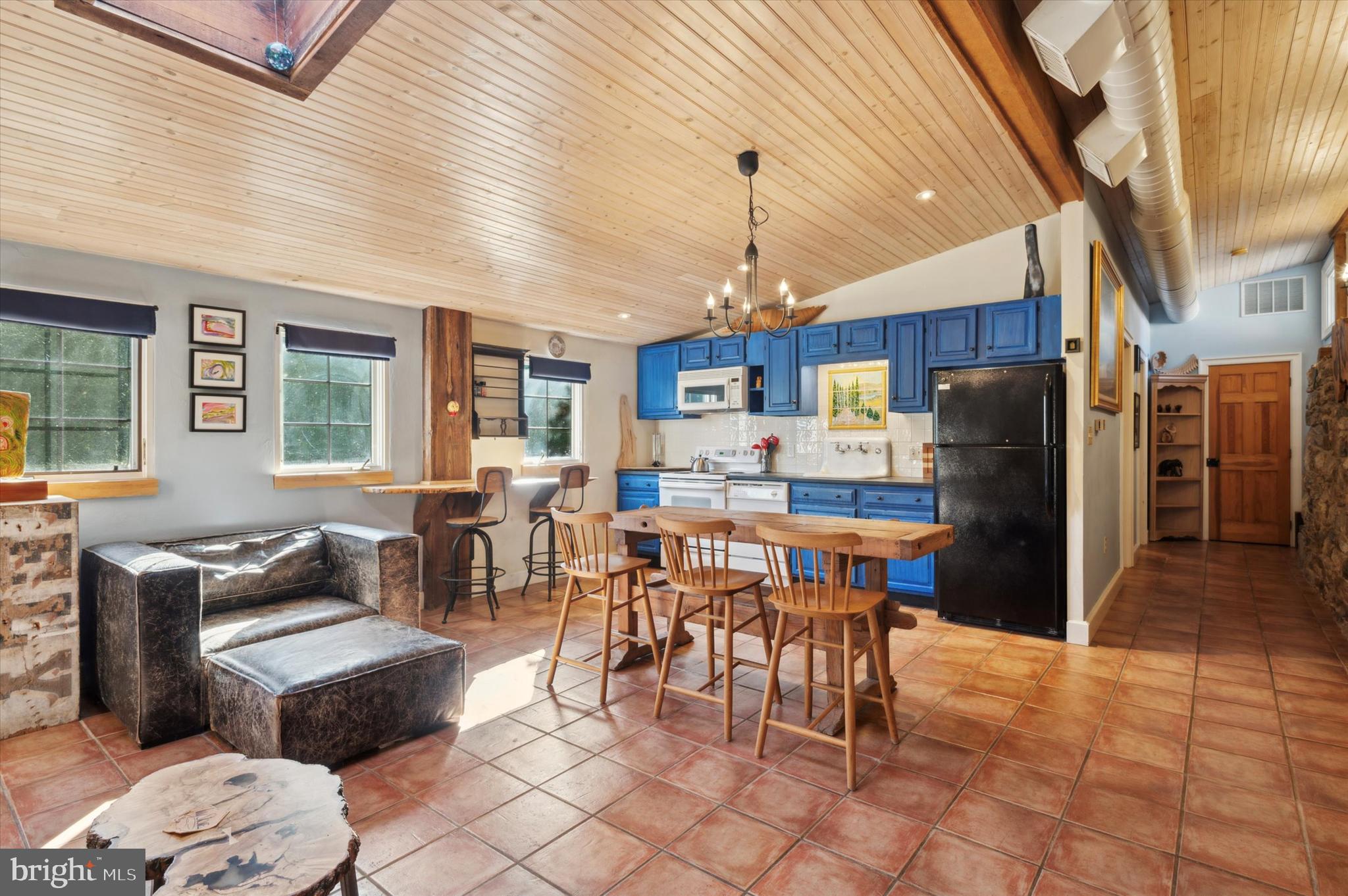 IVYSTONE - Residential