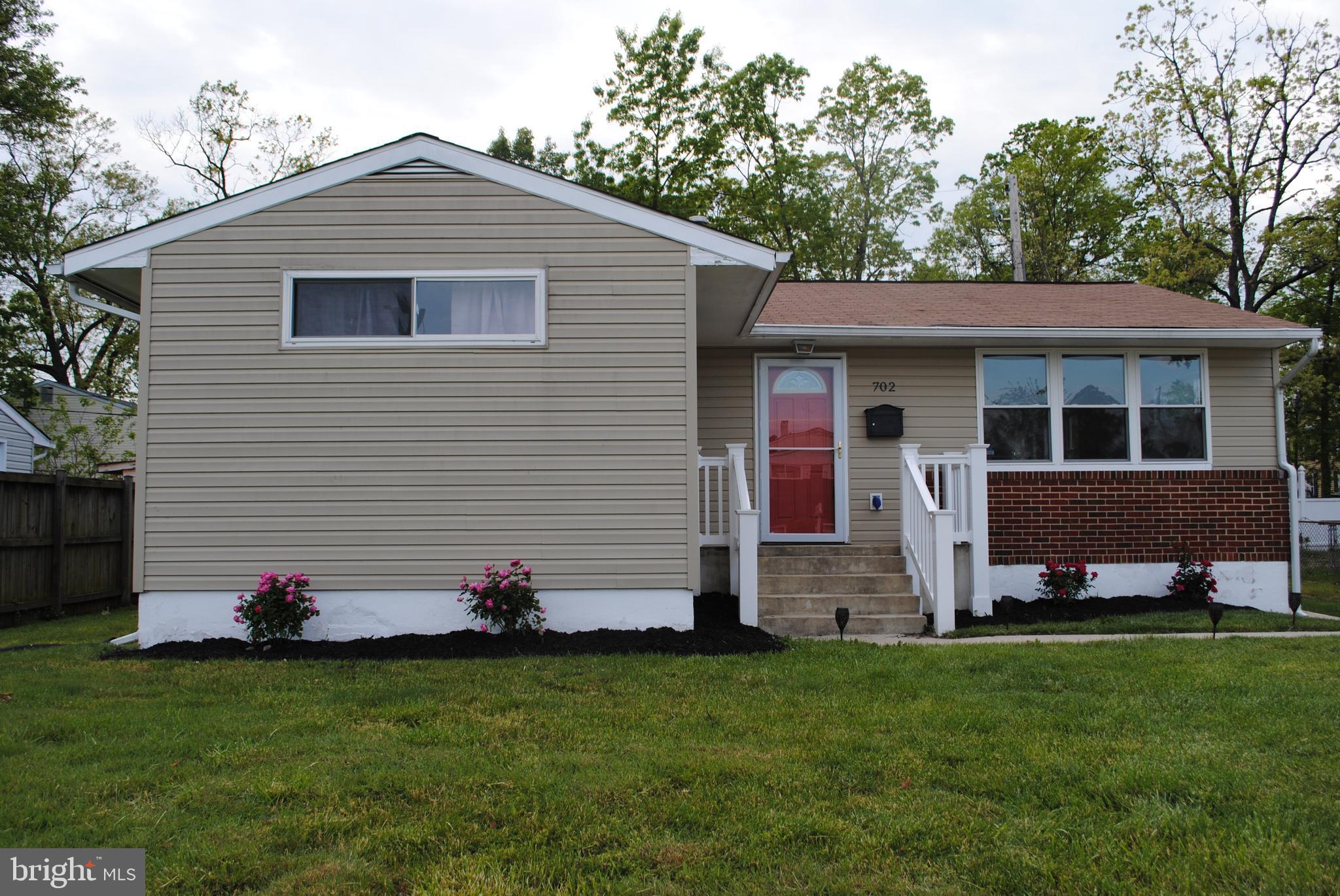 MUNROE GARDENS - Residential