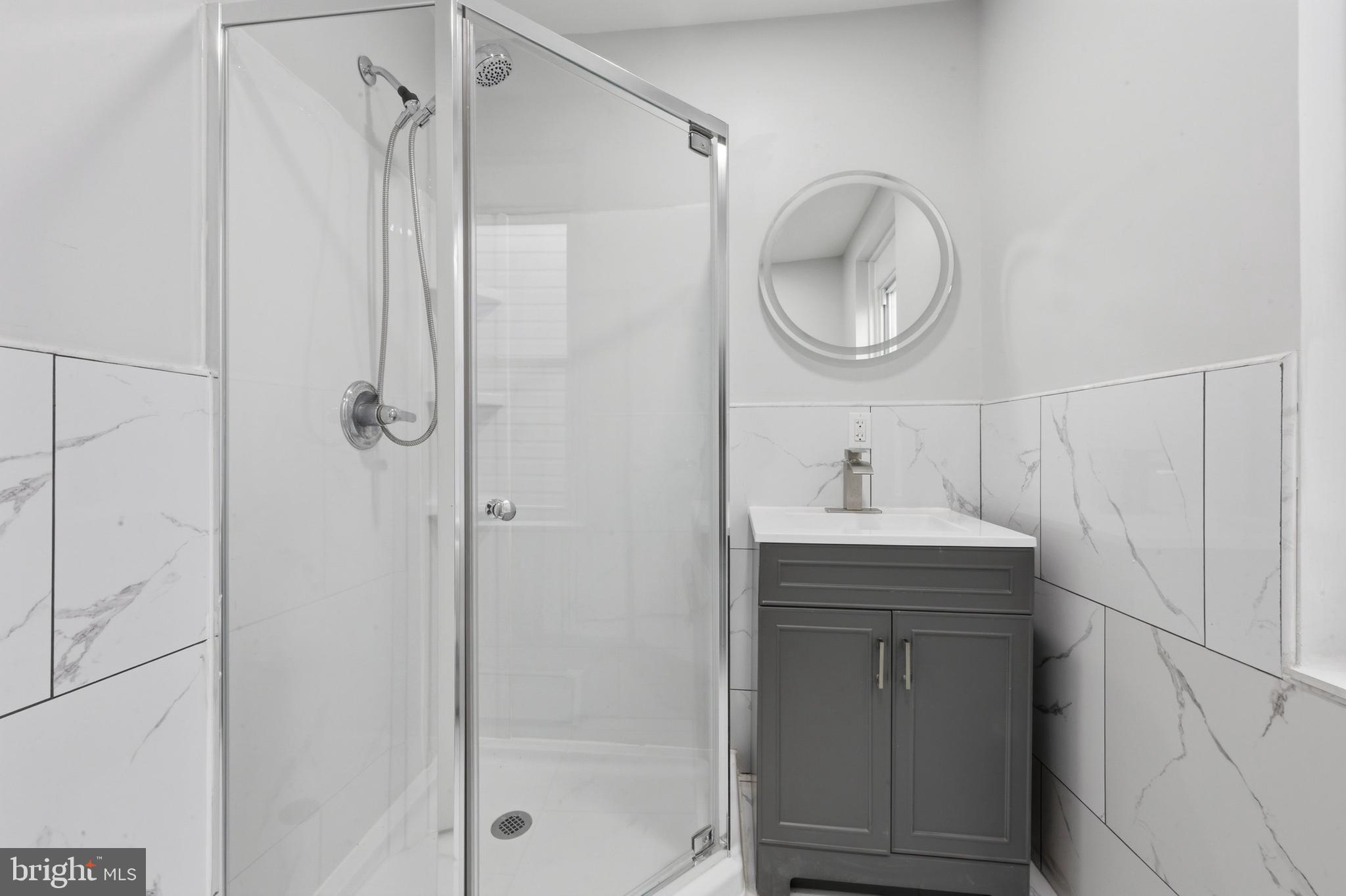 GRAYS FERRY - Residential