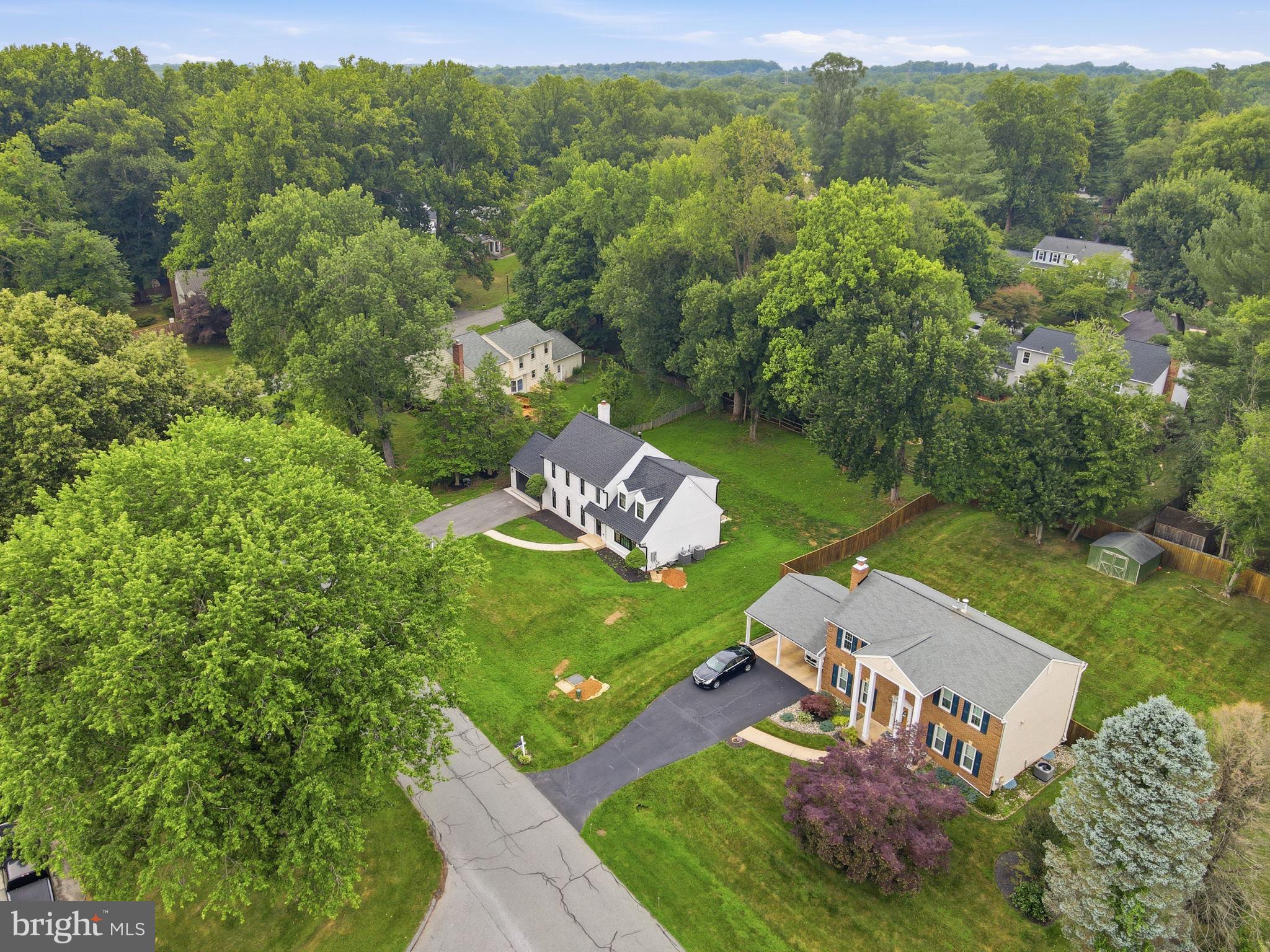 NORBECK ESTATES - Residential