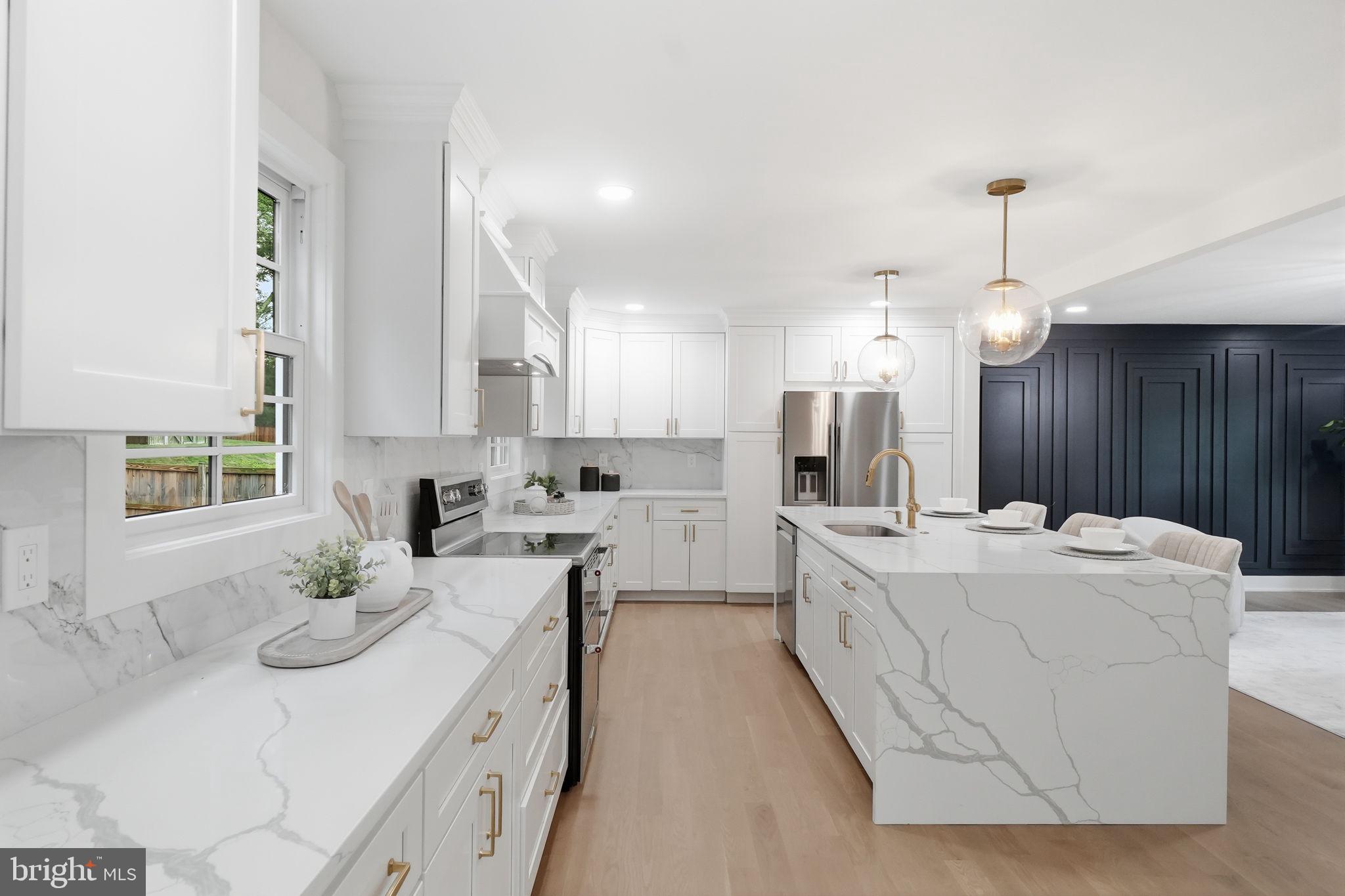 NORBECK ESTATES - Residential