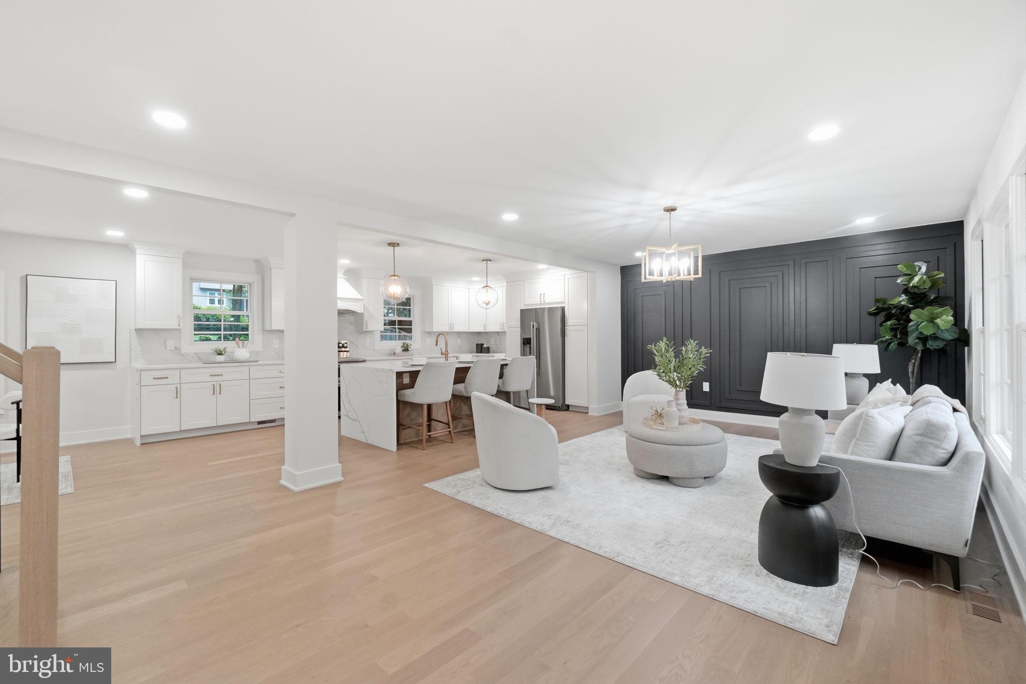 NORBECK ESTATES - Residential