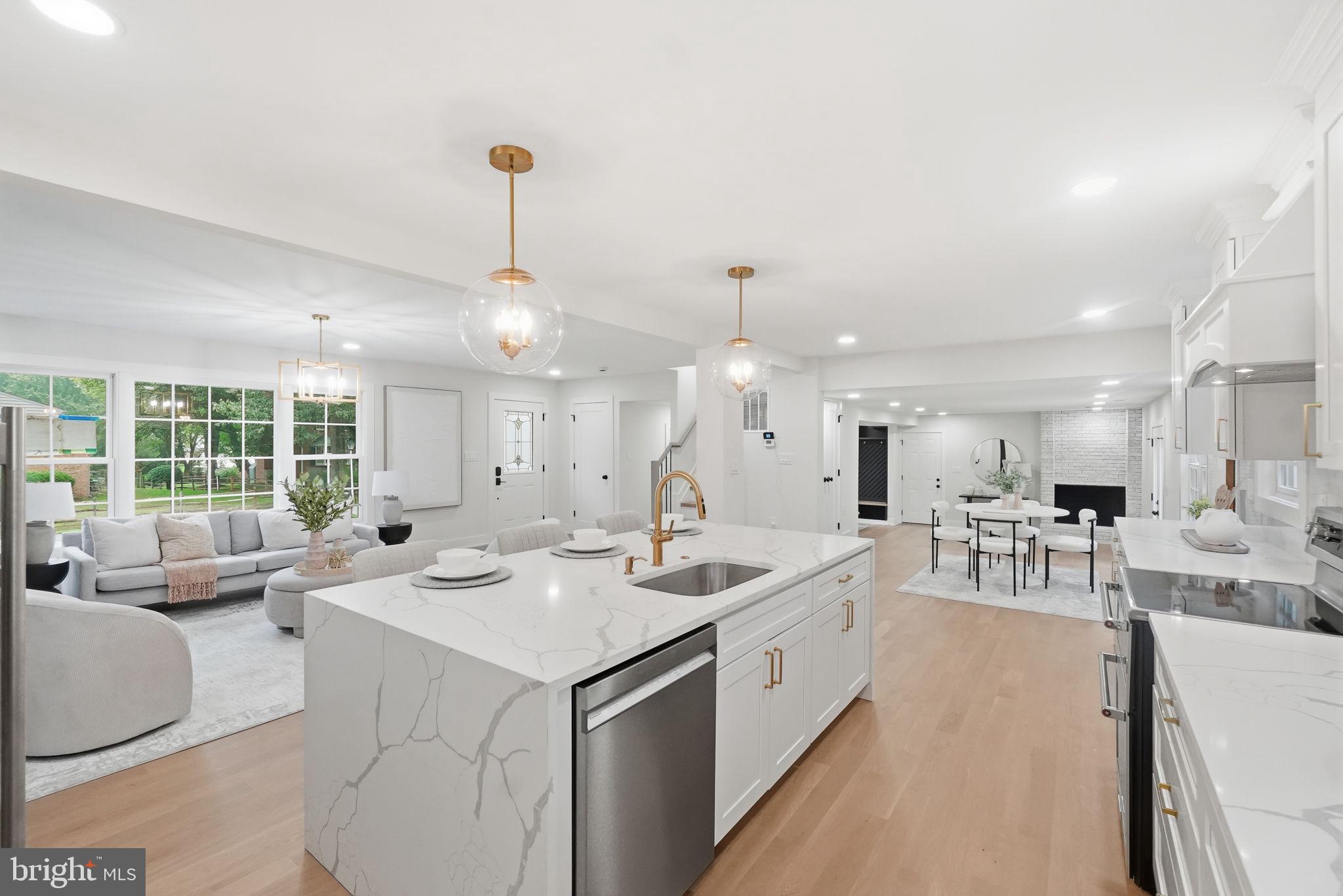 NORBECK ESTATES - Residential