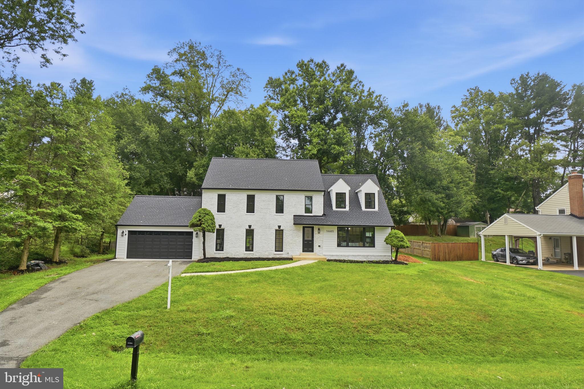 NORBECK ESTATES - Residential