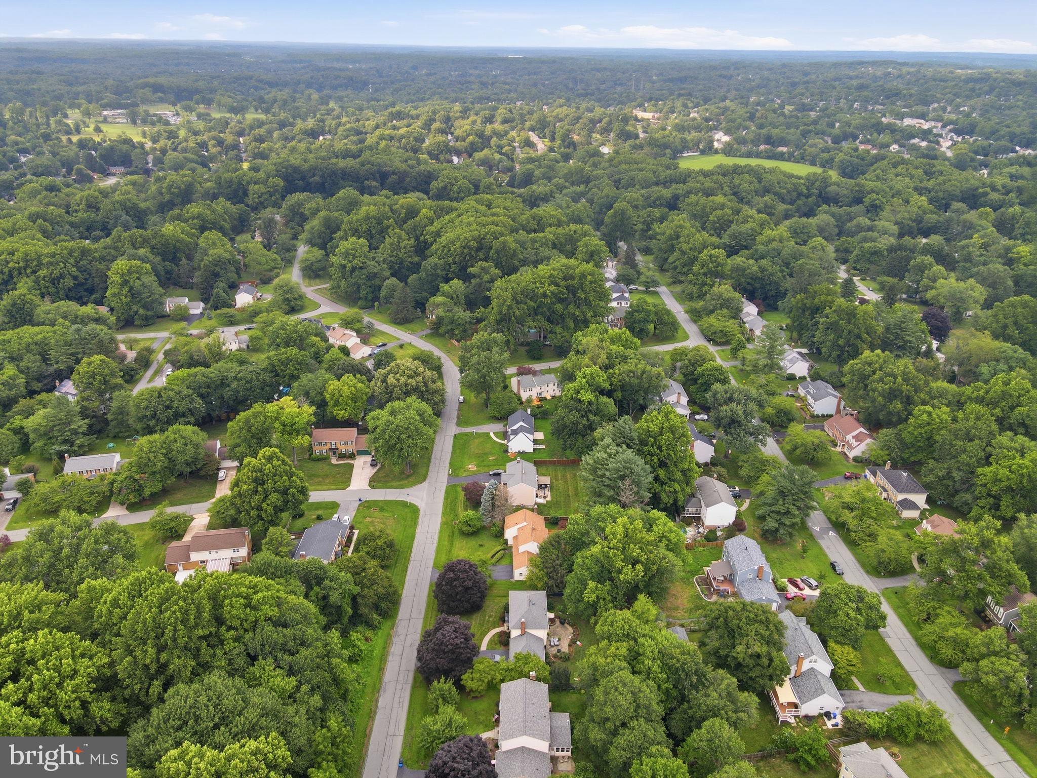 NORBECK ESTATES - Residential