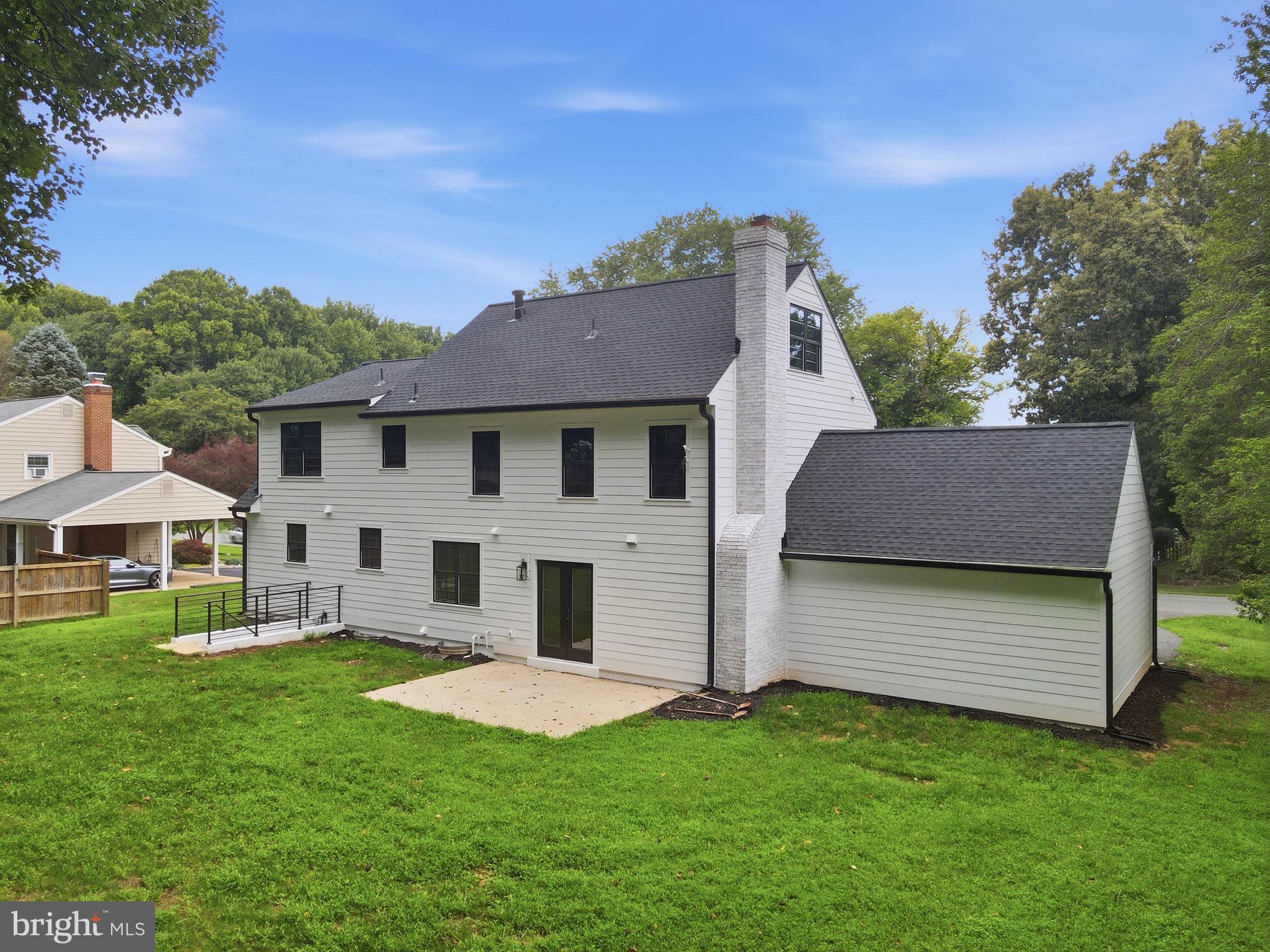 NORBECK ESTATES - Residential