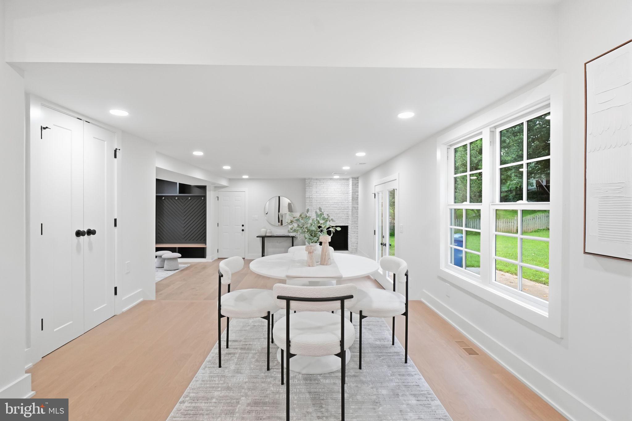 NORBECK ESTATES - Residential