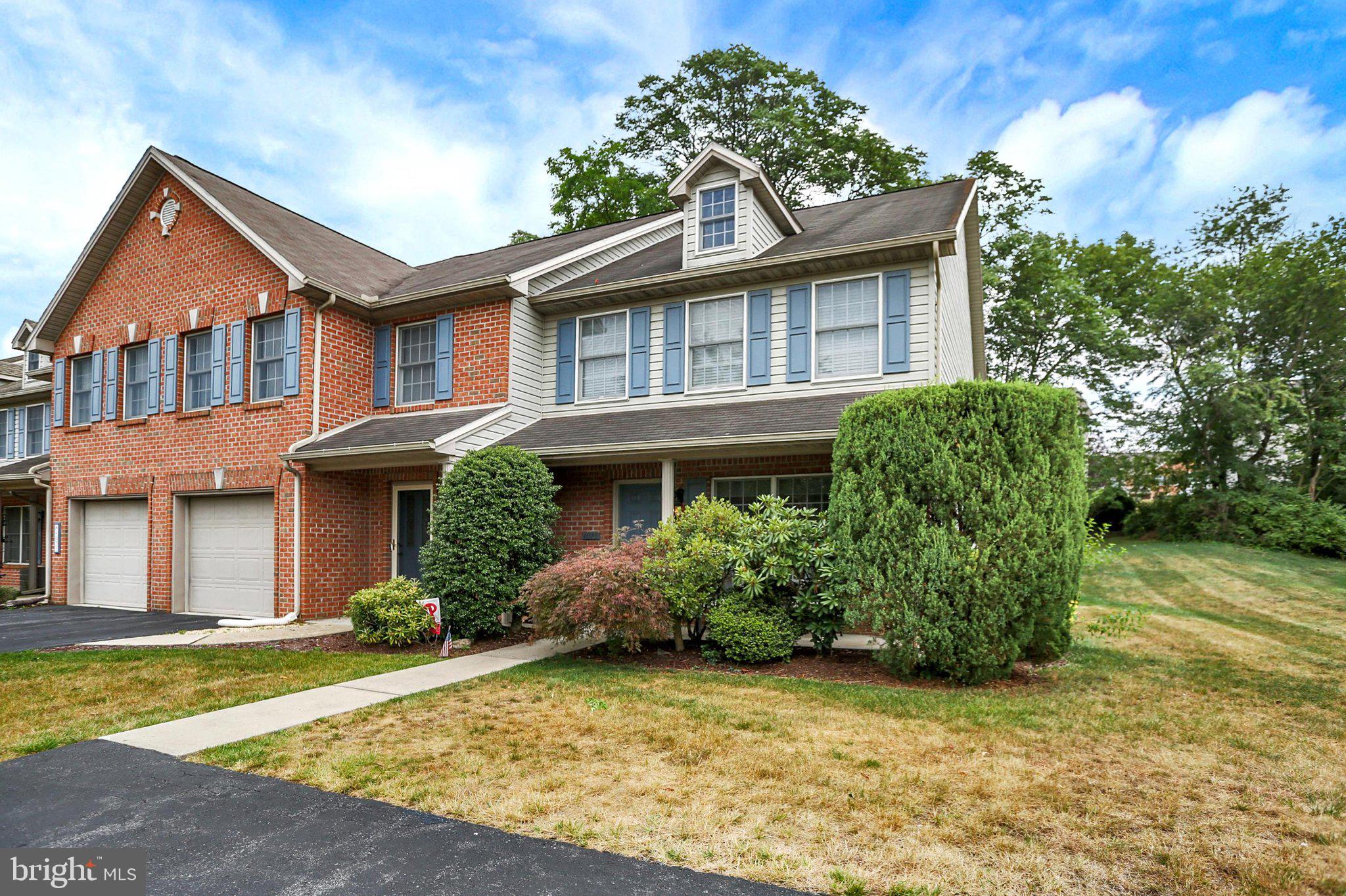 WHELAN CROSSING - Residential