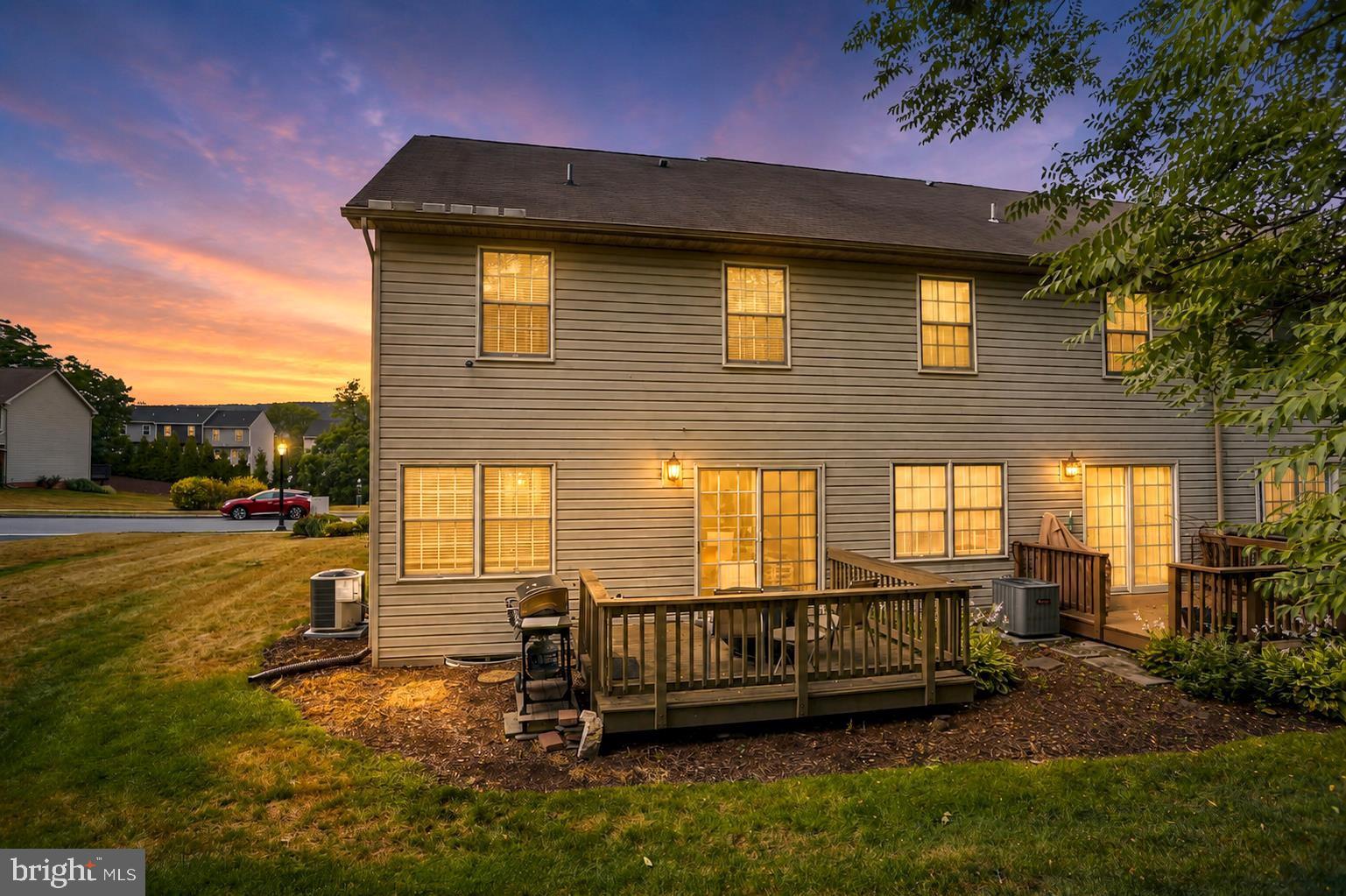 WHELAN CROSSING - Residential