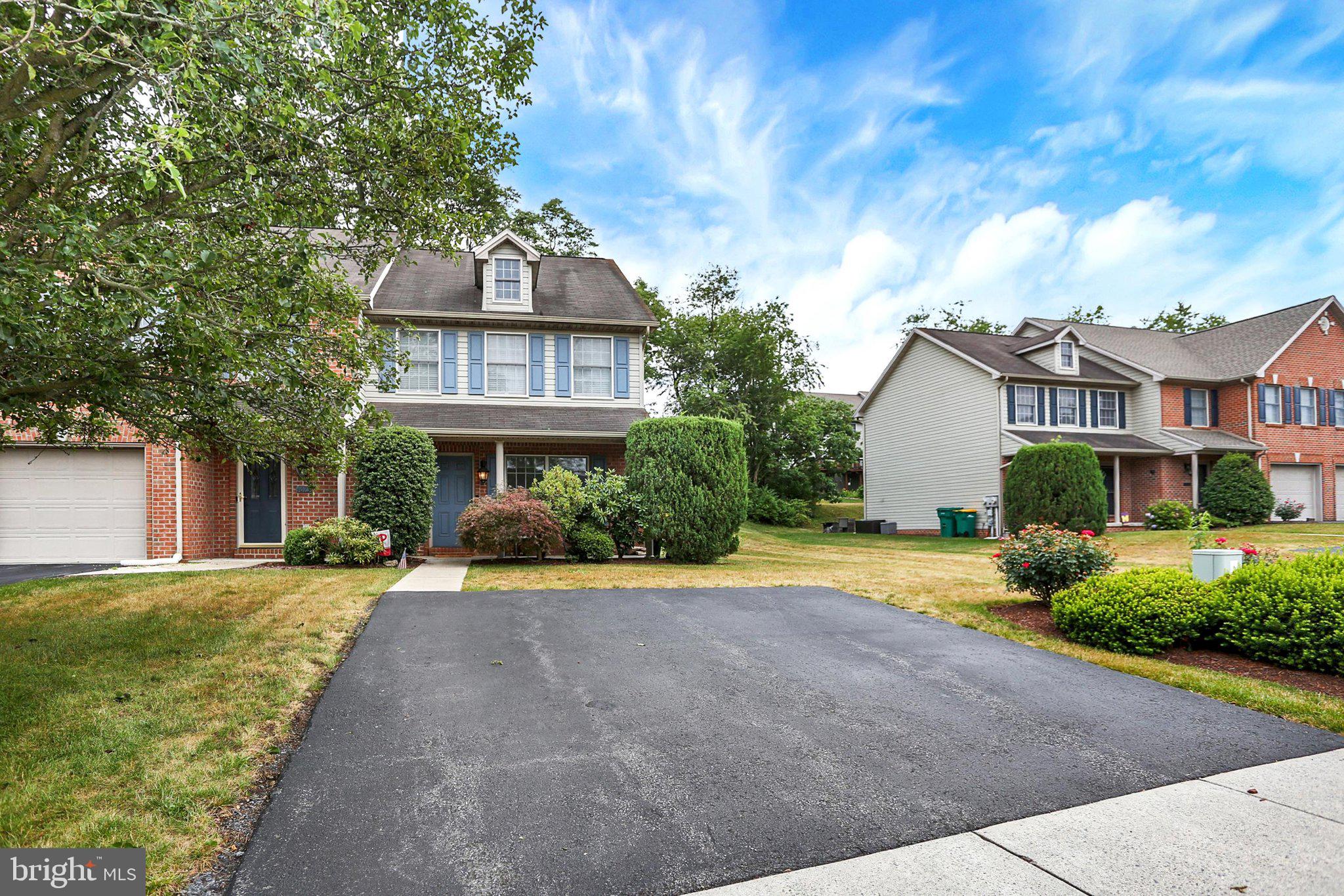 WHELAN CROSSING - Residential