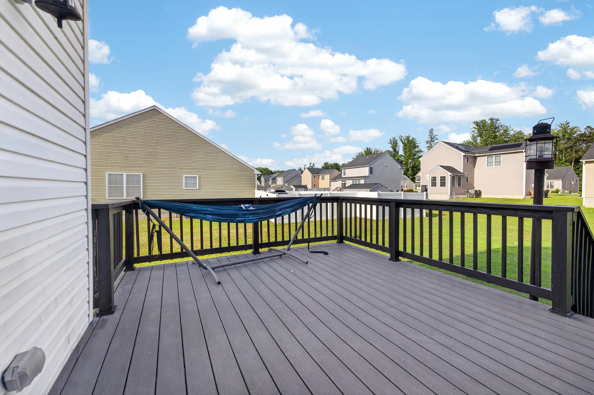 LIGHTHOUSE ESTATES - Residential