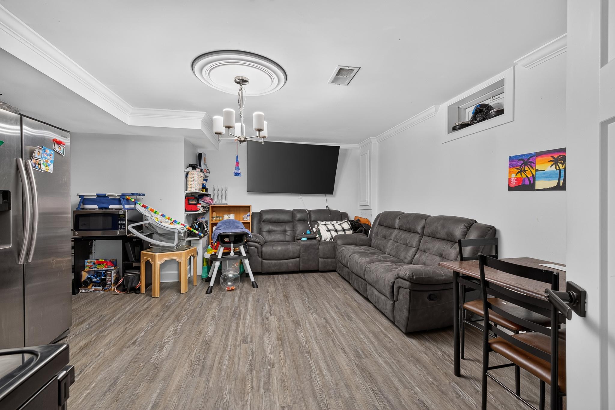 LIGHTHOUSE ESTATES - Residential
