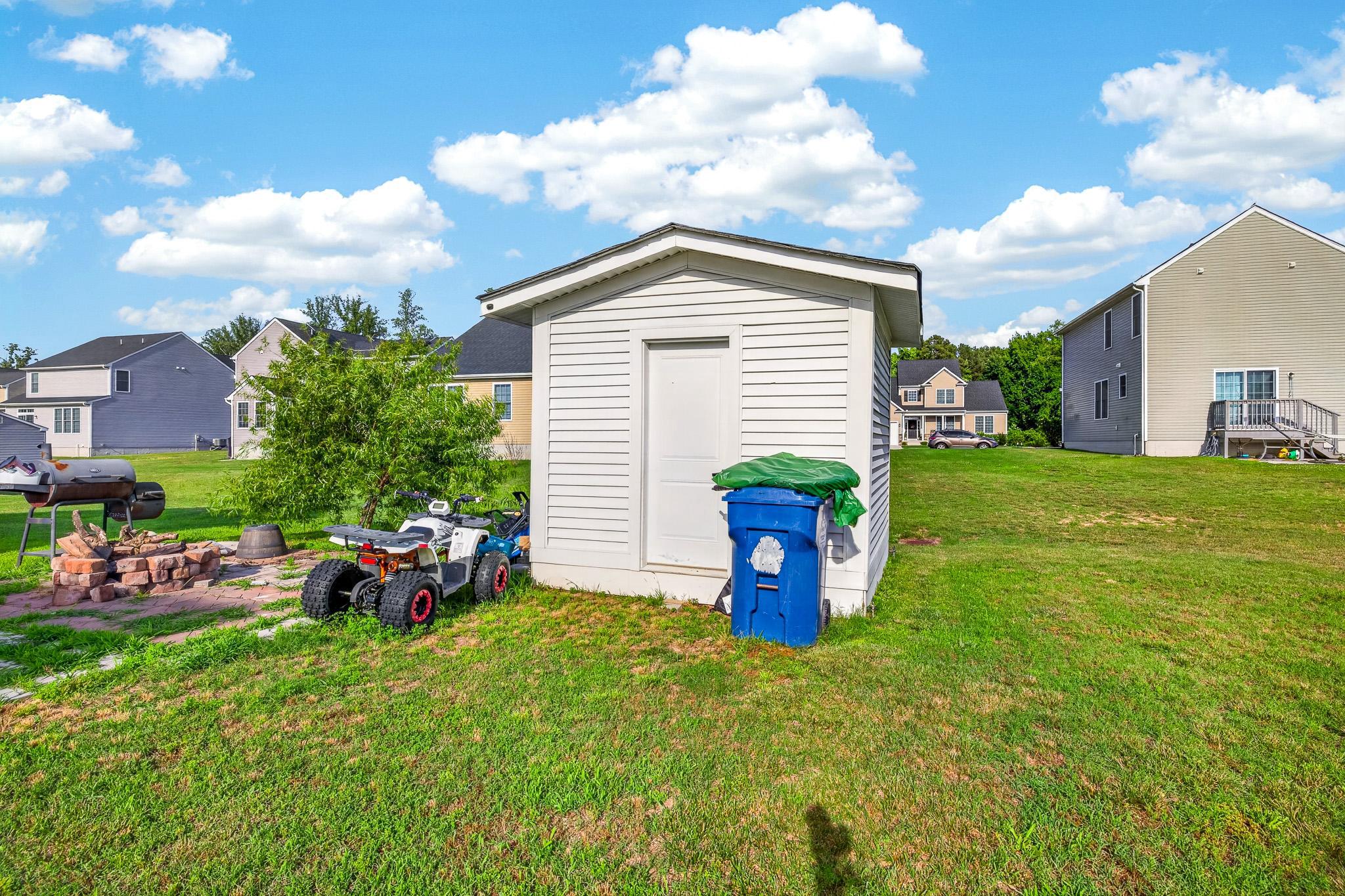 LIGHTHOUSE ESTATES - Residential