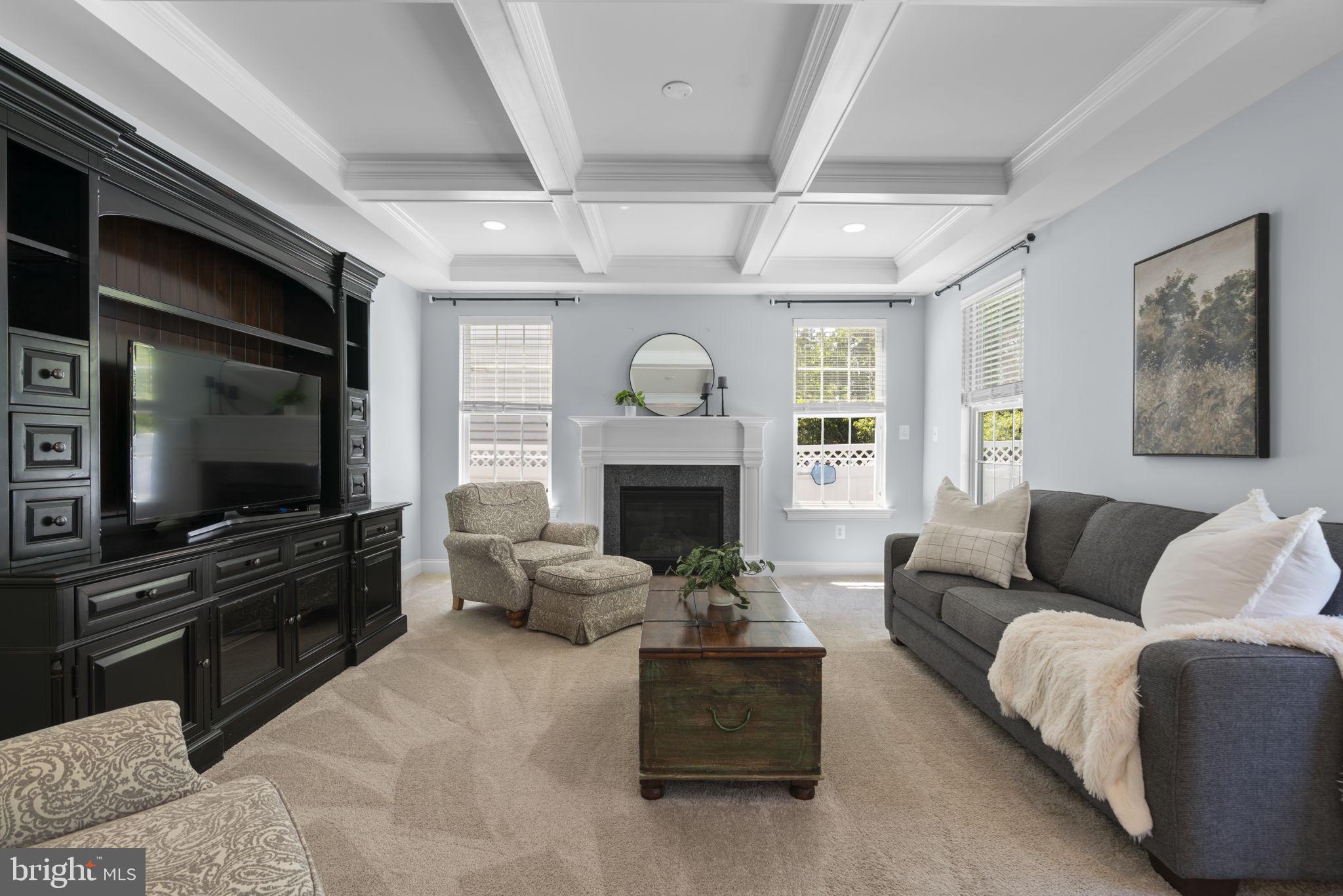 MAPLE CLIFFE - Residential
