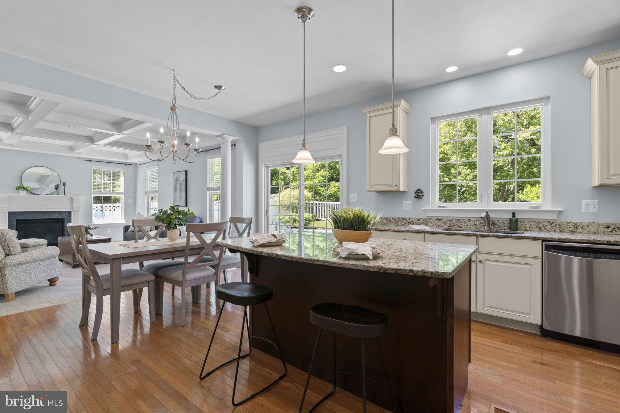 MAPLE CLIFFE - Residential