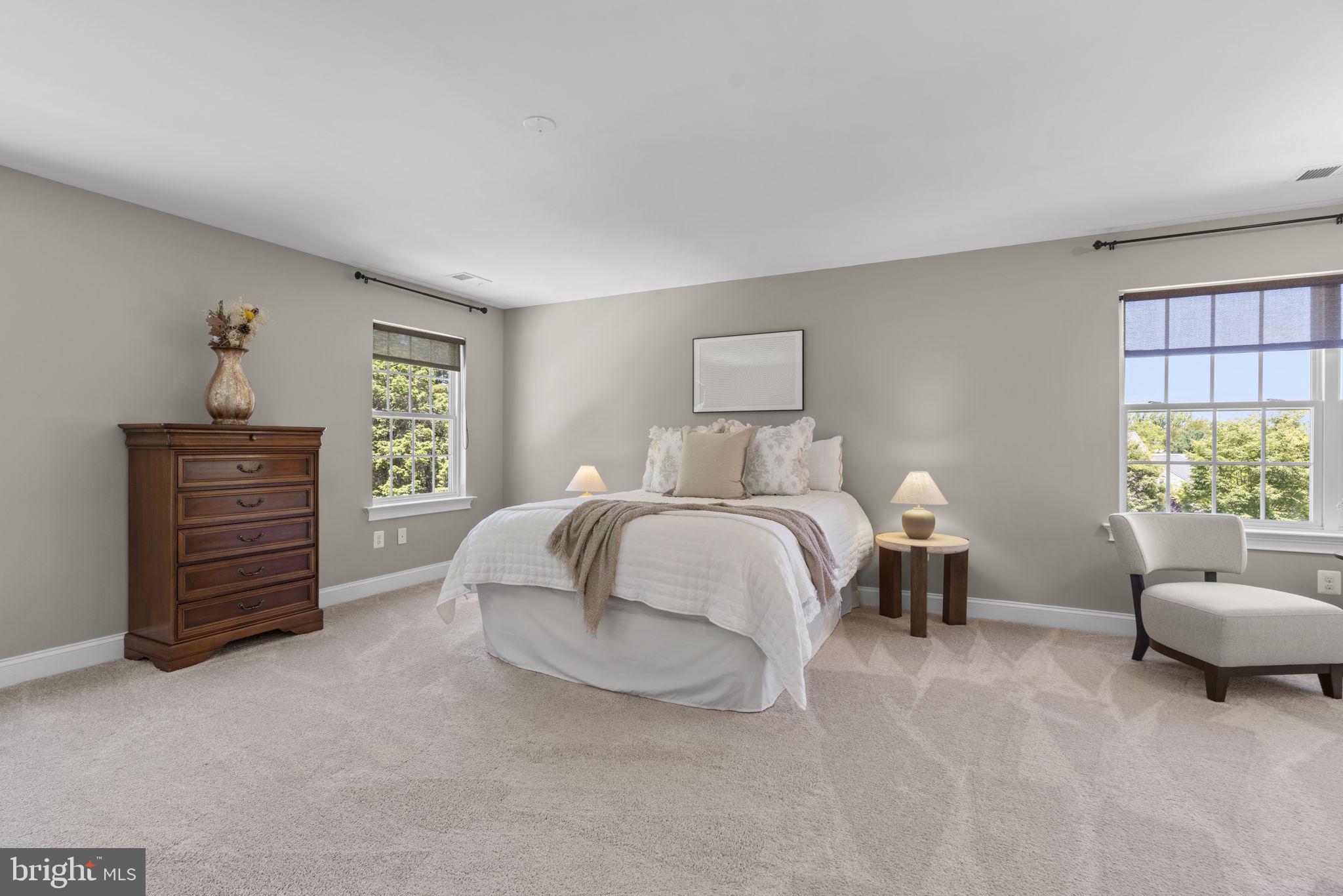 MAPLE CLIFFE - Residential