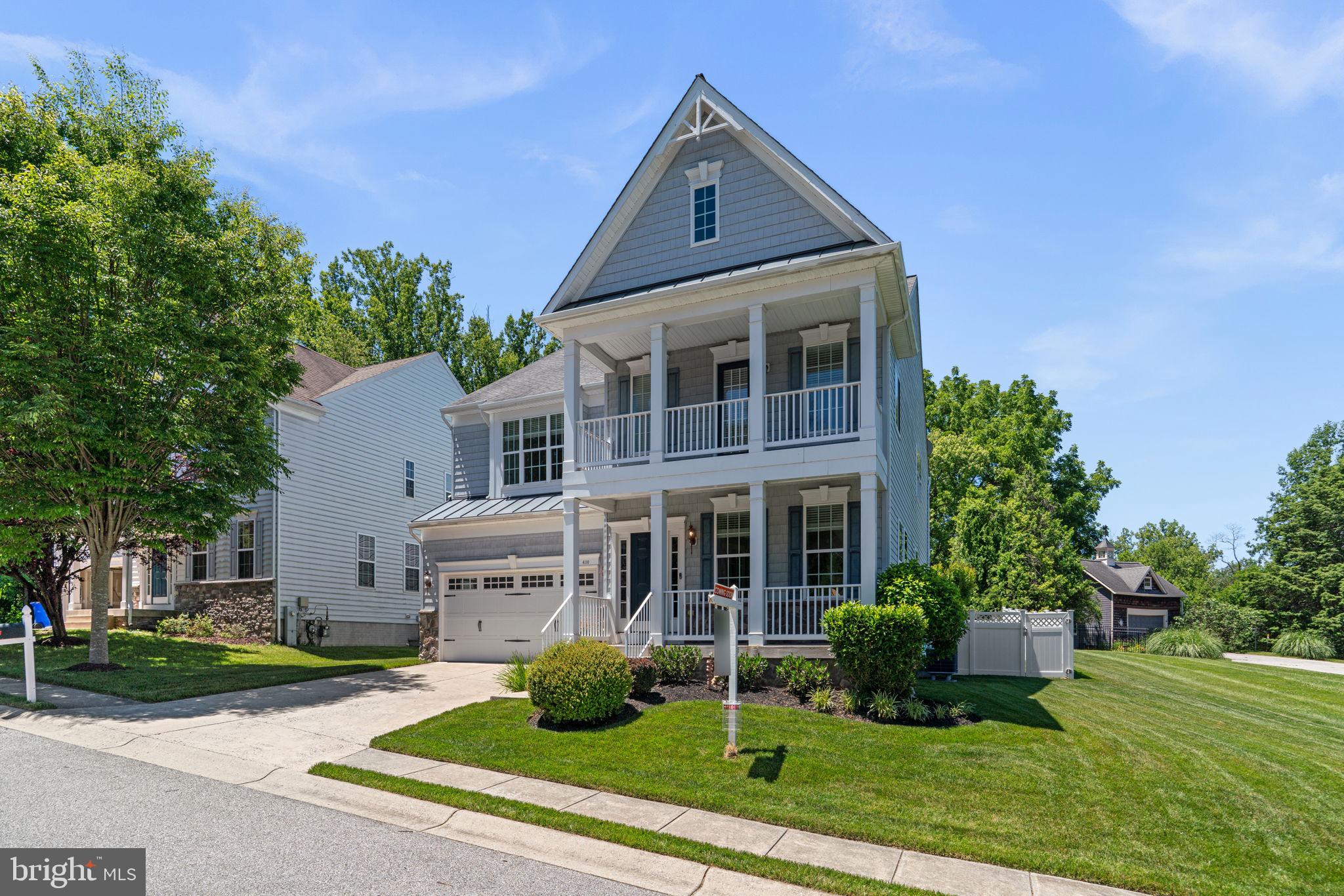 MAPLE CLIFFE - Residential