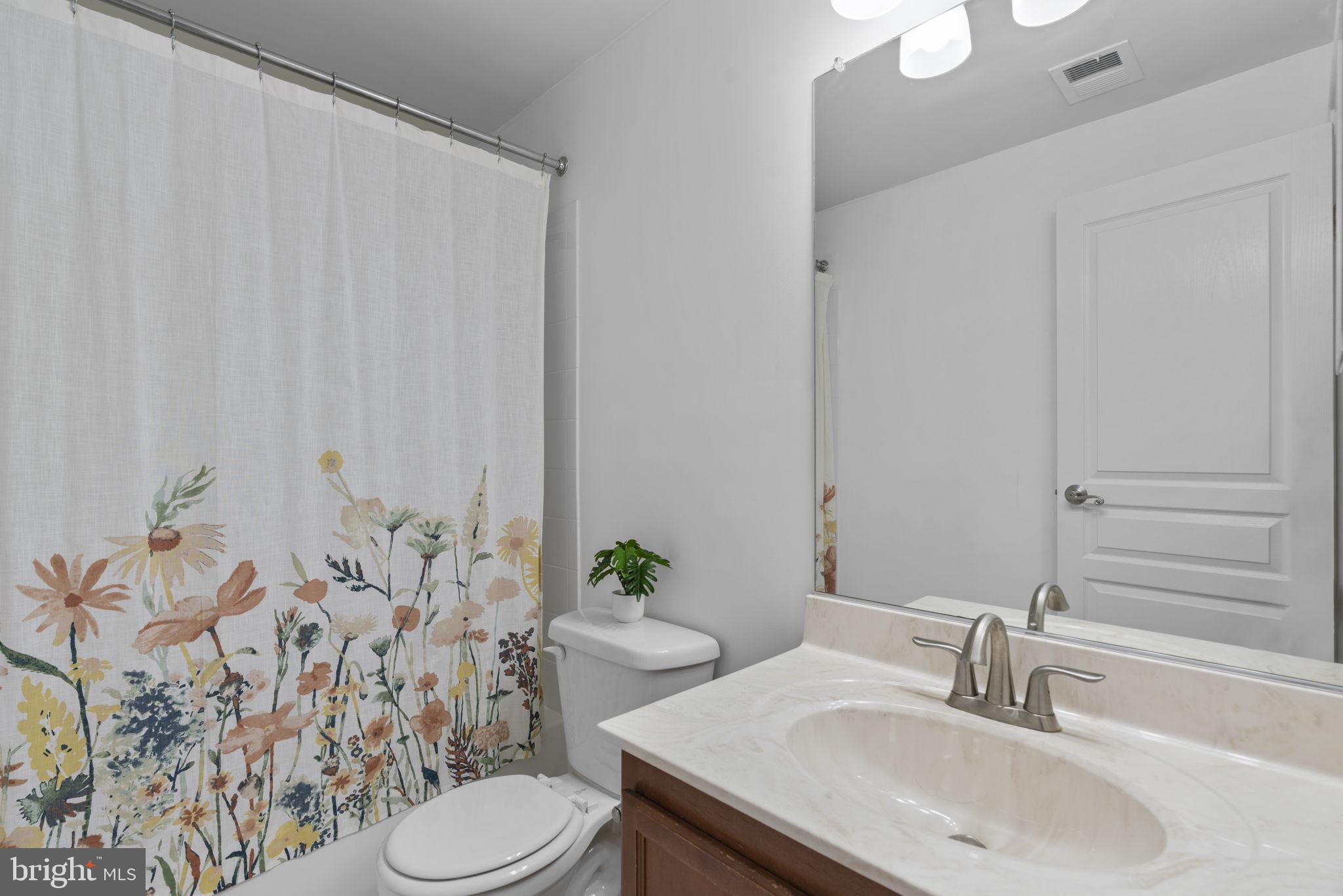MAPLE CLIFFE - Residential