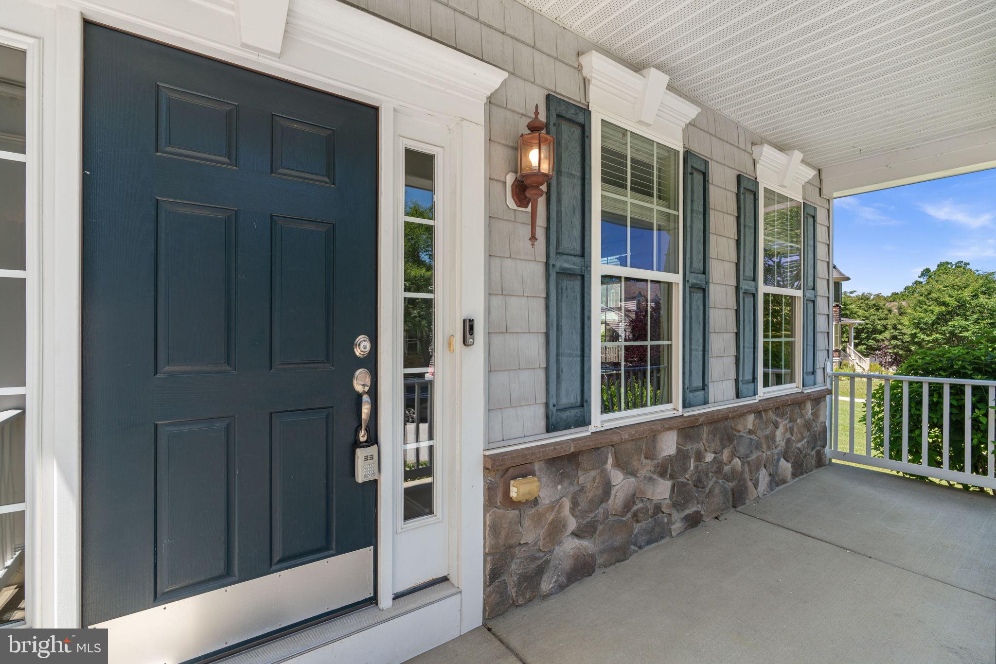 MAPLE CLIFFE - Residential