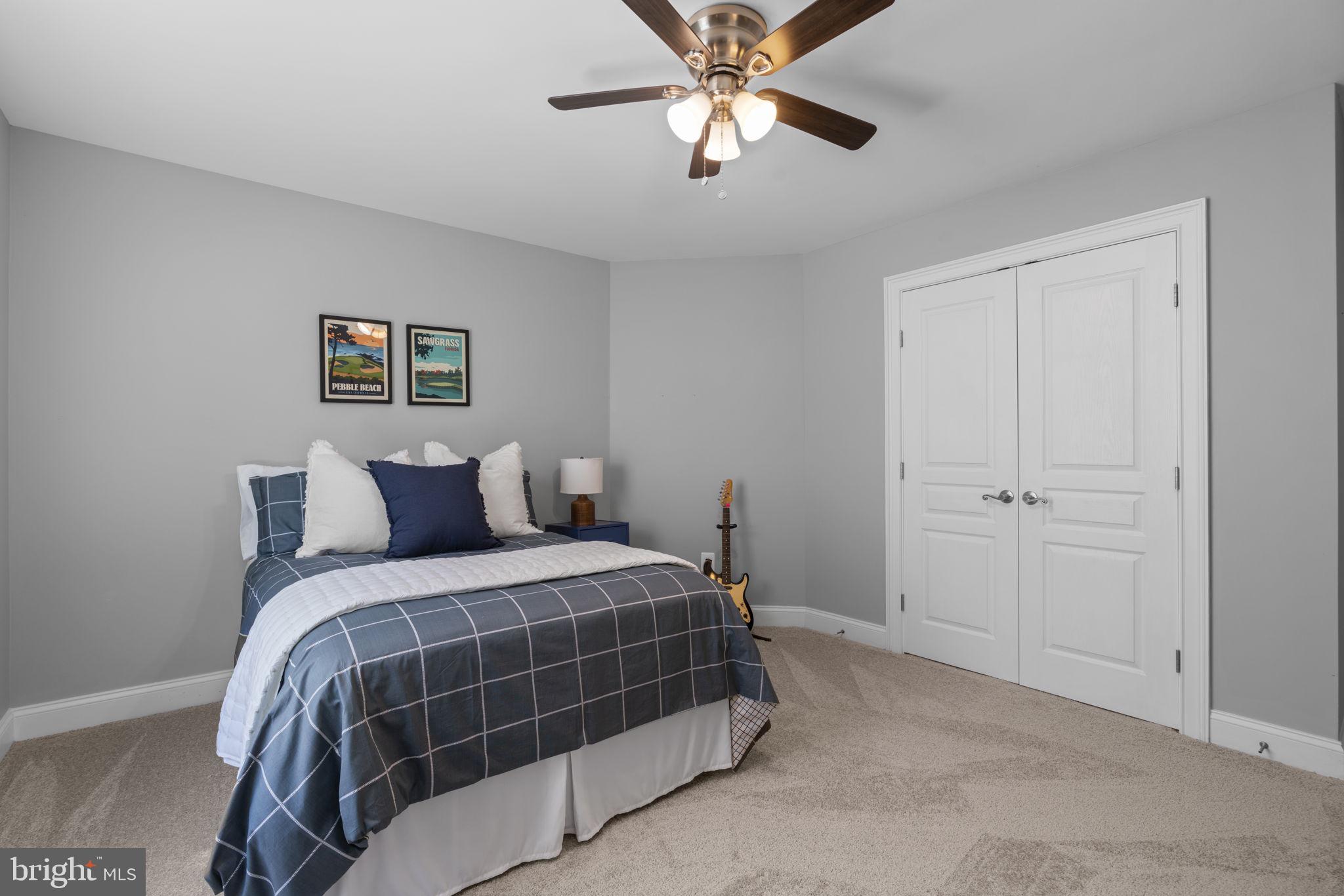 MAPLE CLIFFE - Residential