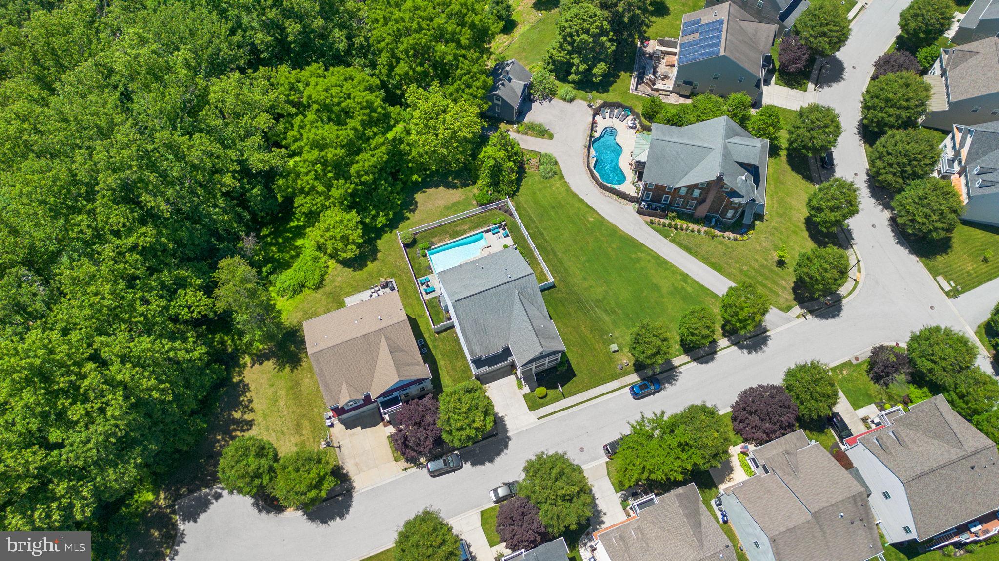 MAPLE CLIFFE - Residential