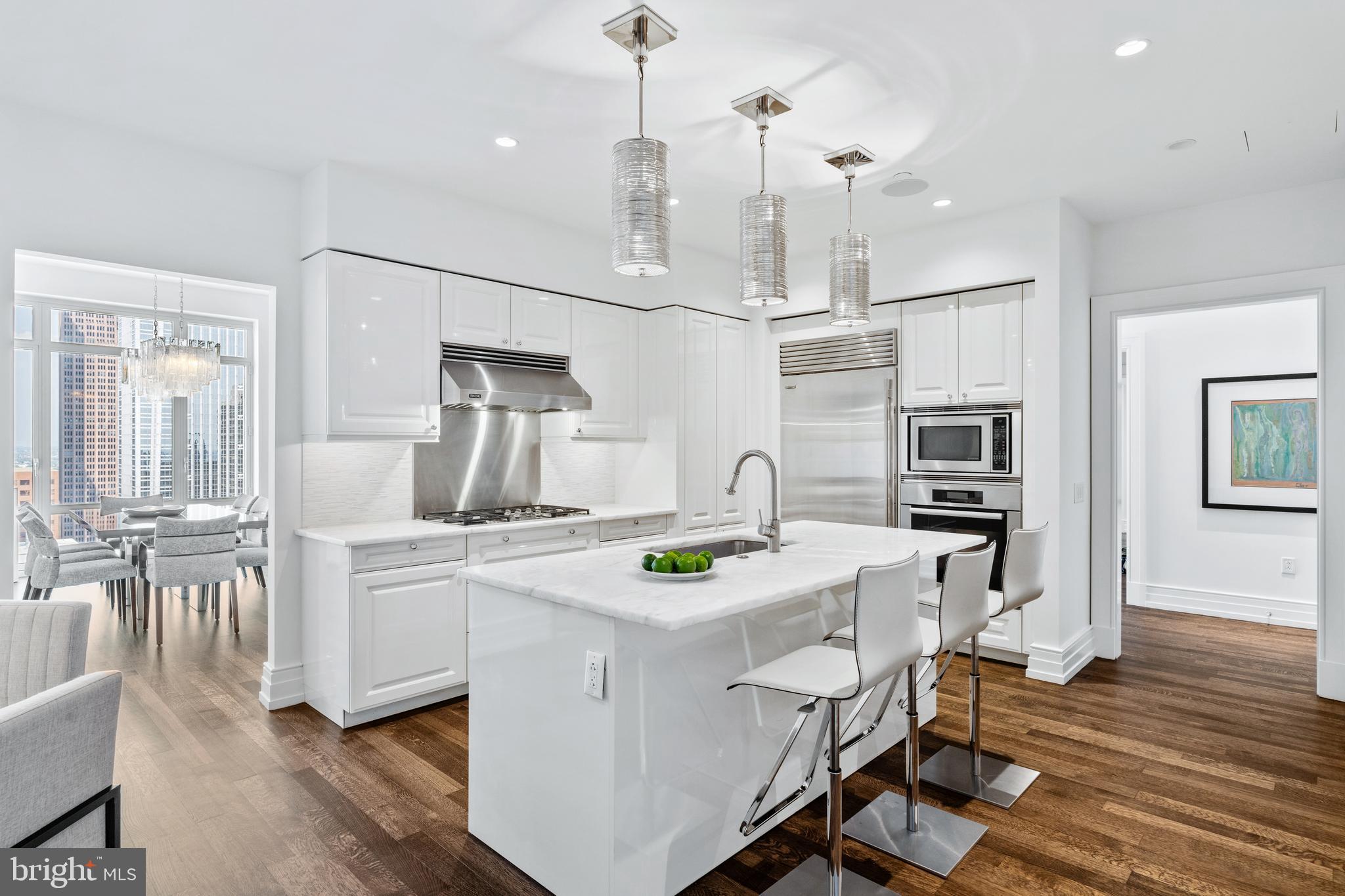 RITTENHOUSE SQUARE - Residential