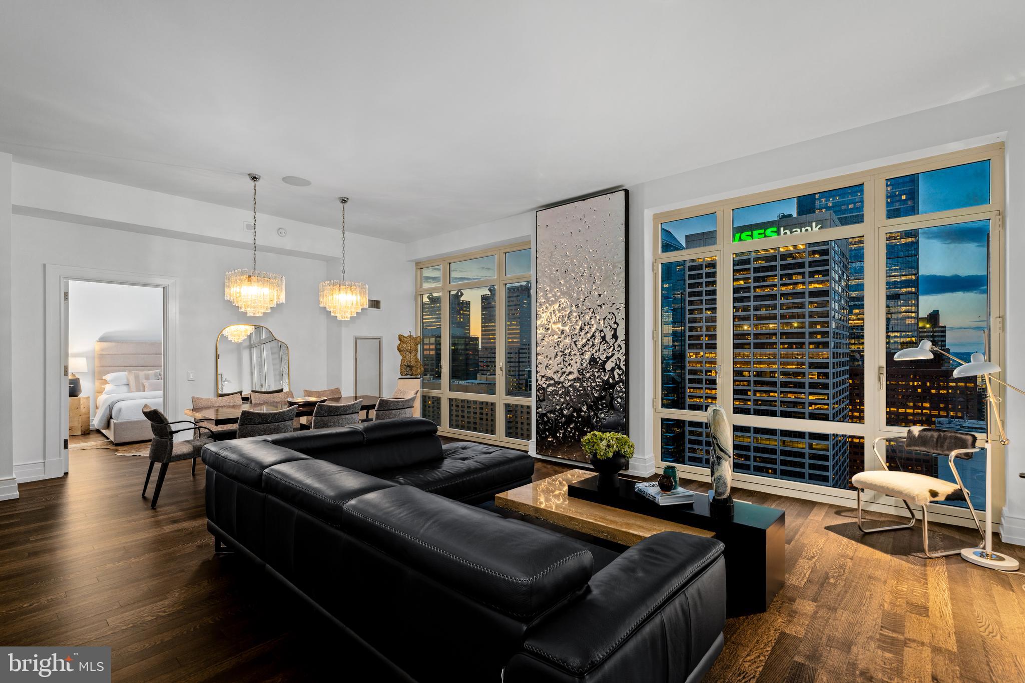 RITTENHOUSE SQUARE - Residential