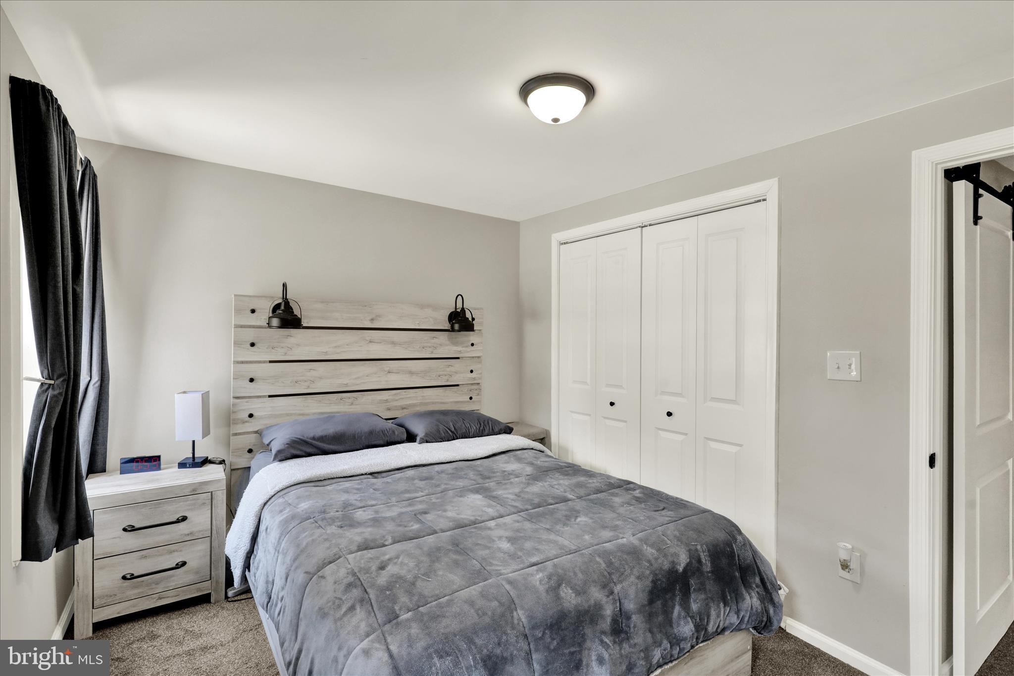 COLUMBIA - Residential