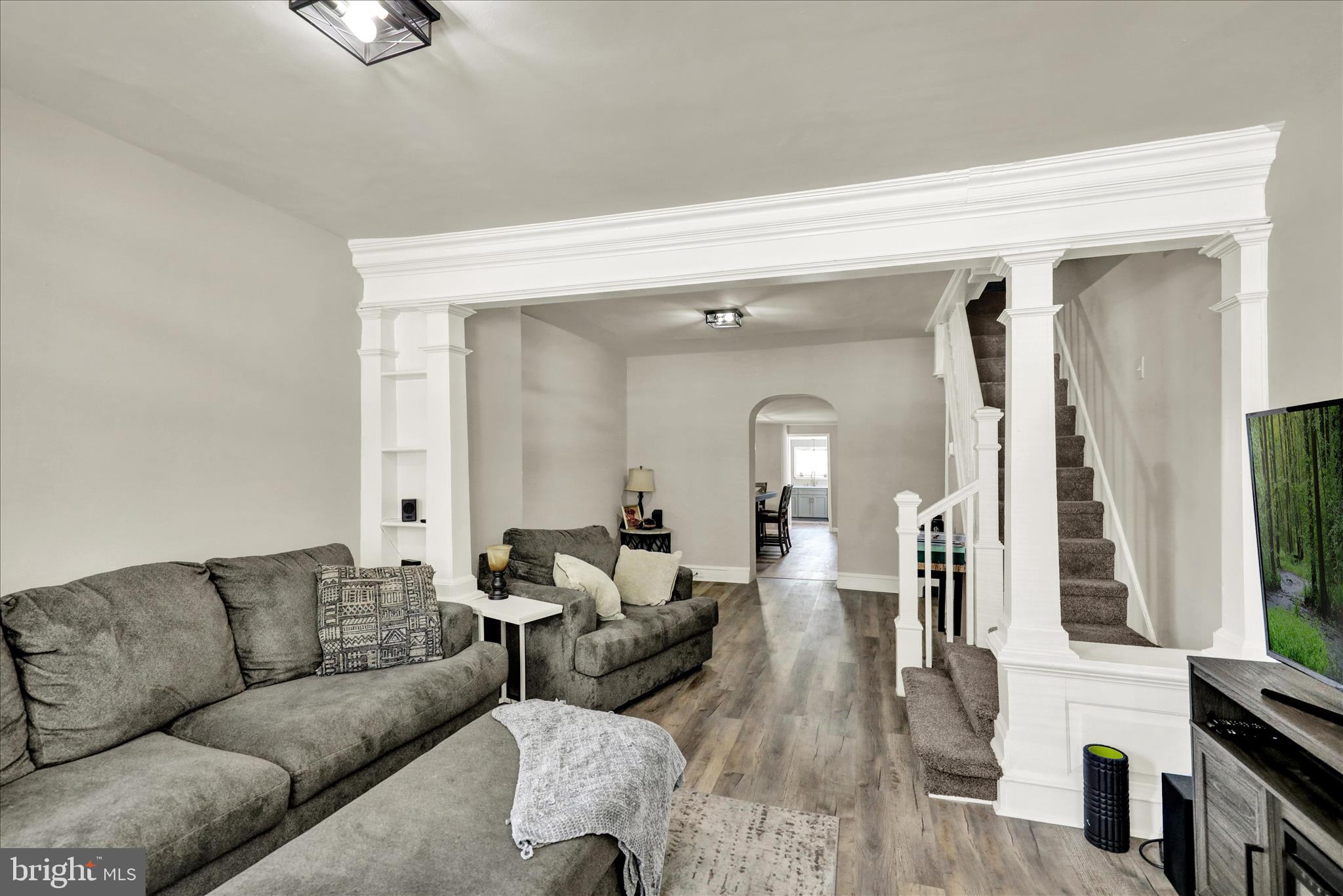 COLUMBIA - Residential