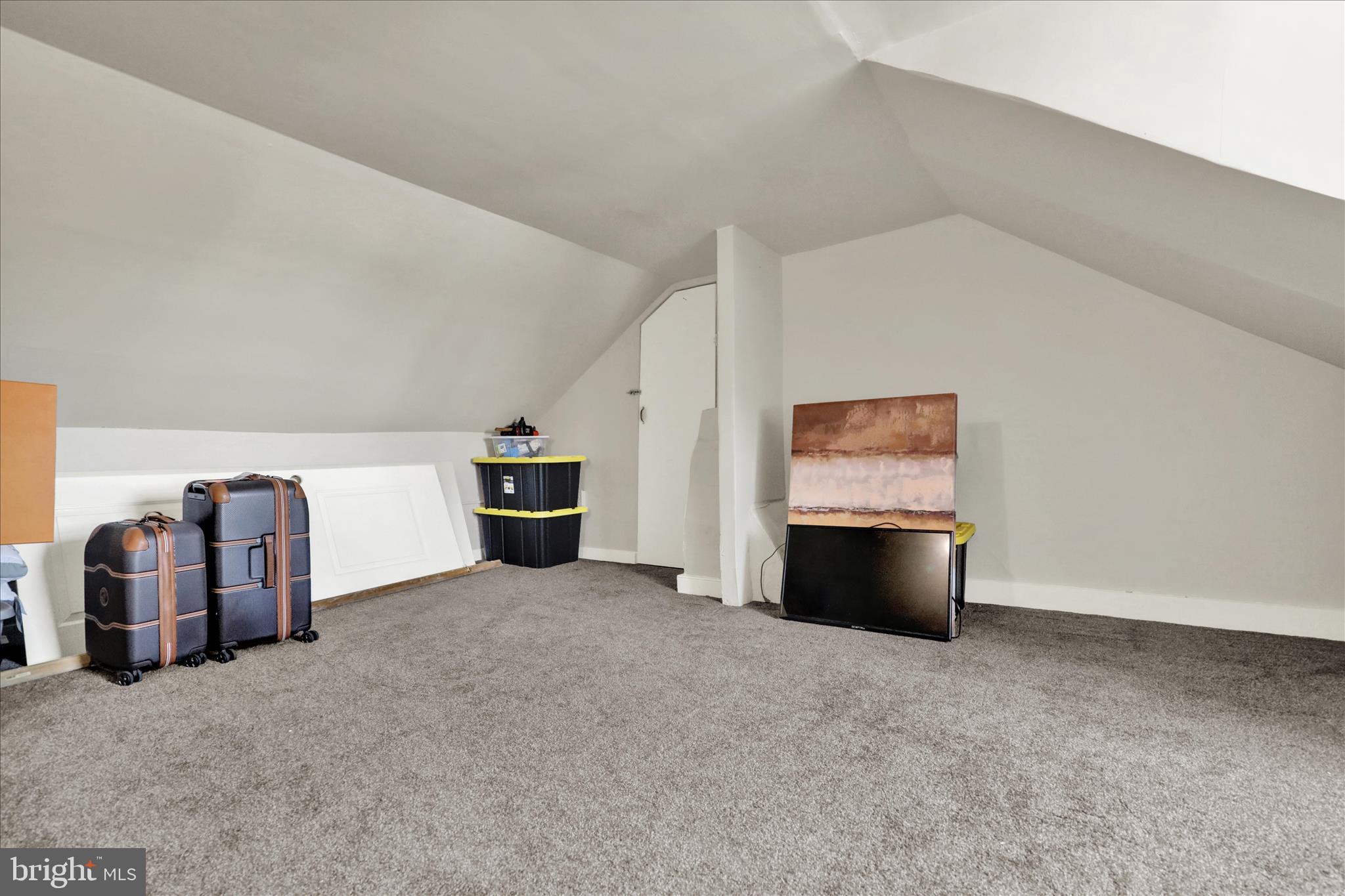 COLUMBIA - Residential