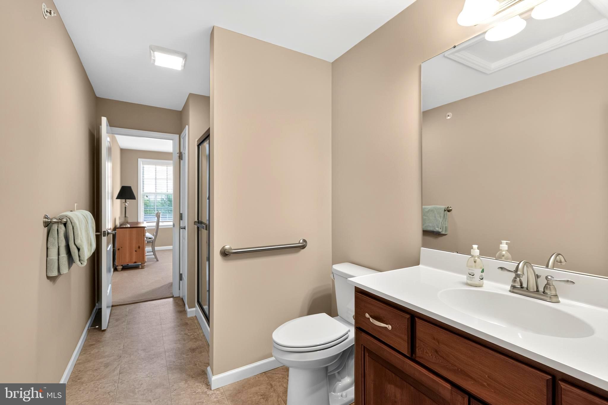 THE WOODS AT ROCK RAYMOND - Residential