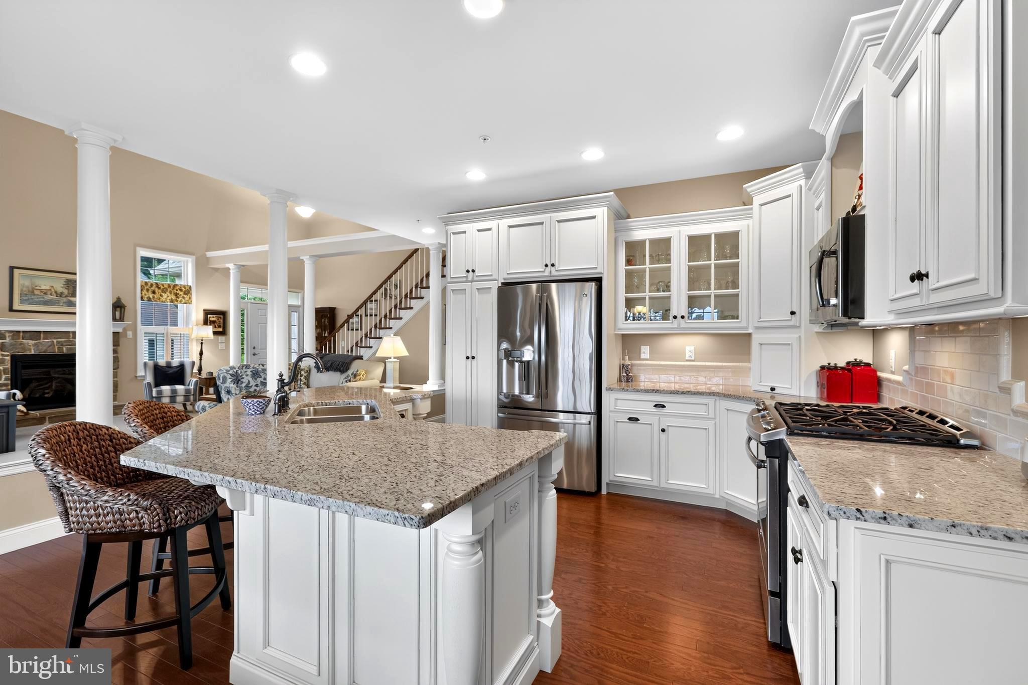 THE WOODS AT ROCK RAYMOND - Residential