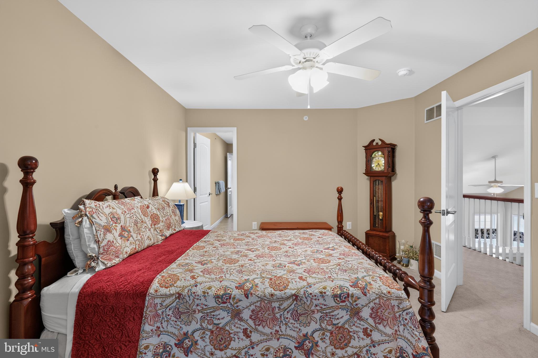 THE WOODS AT ROCK RAYMOND - Residential