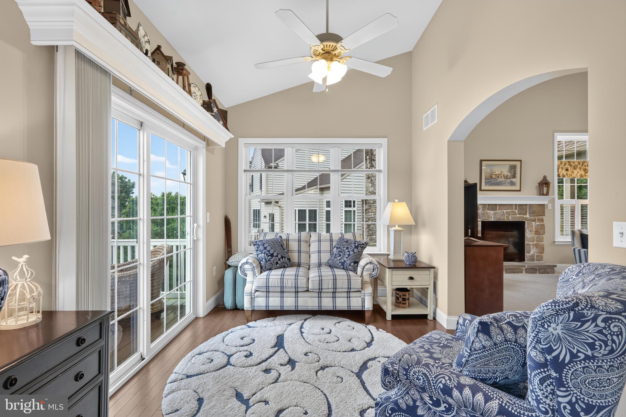 THE WOODS AT ROCK RAYMOND - Residential