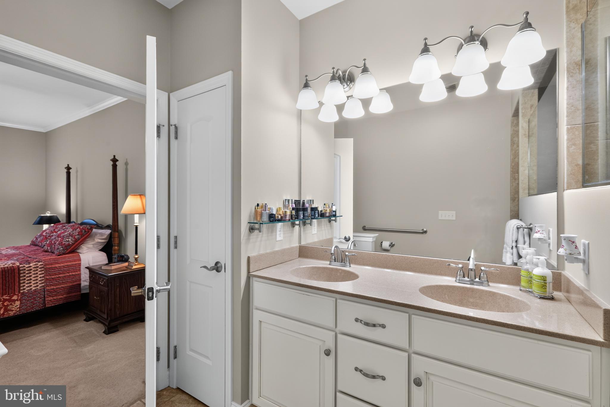 THE WOODS AT ROCK RAYMOND - Residential