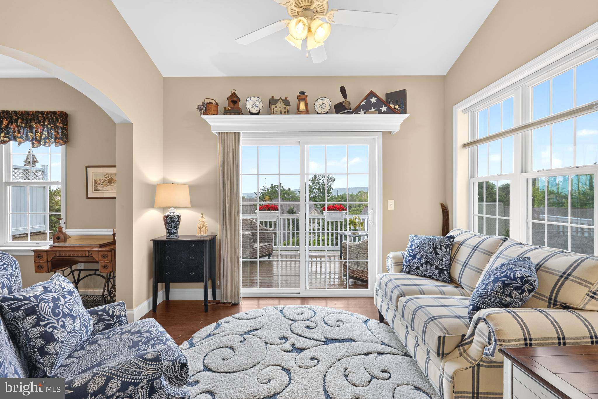 THE WOODS AT ROCK RAYMOND - Residential